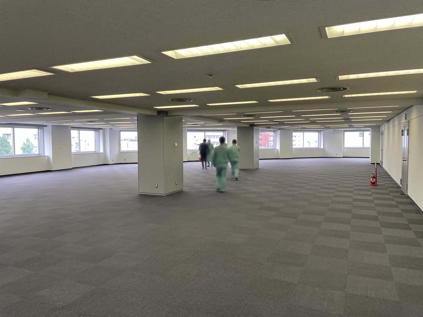 別角度の様子