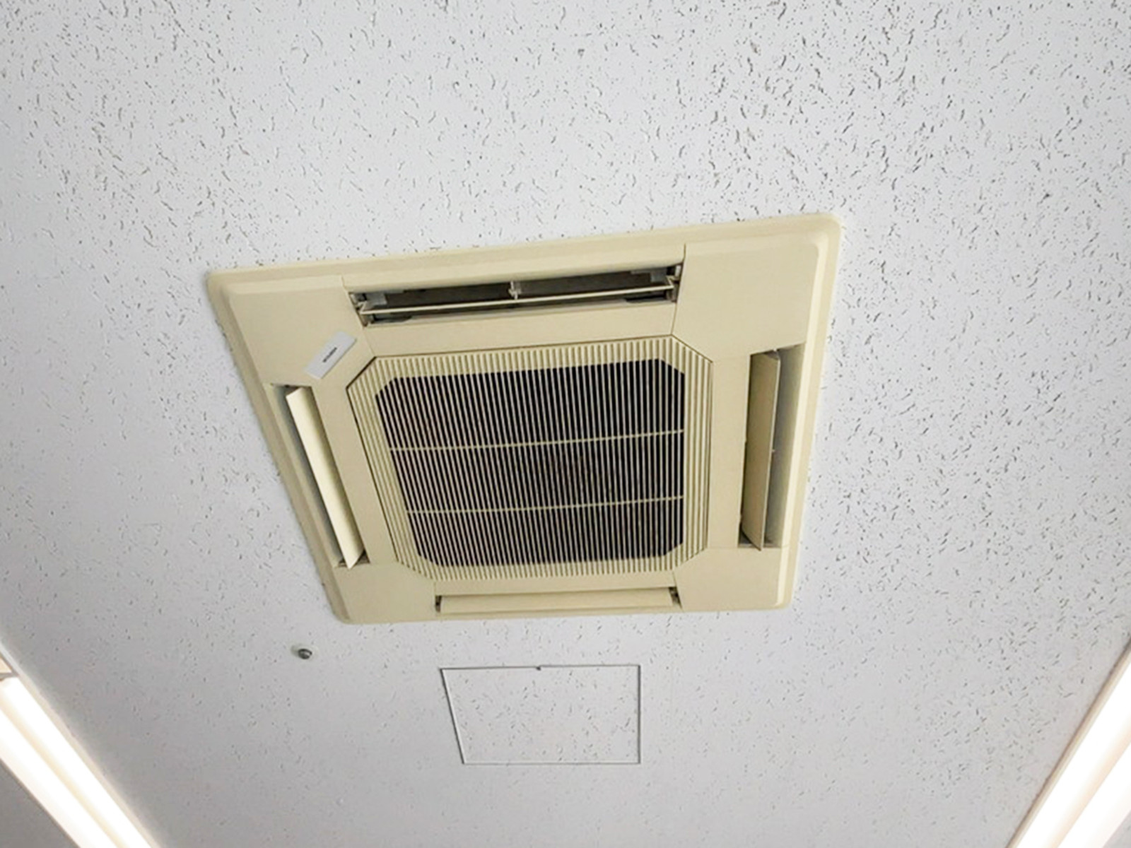 空調