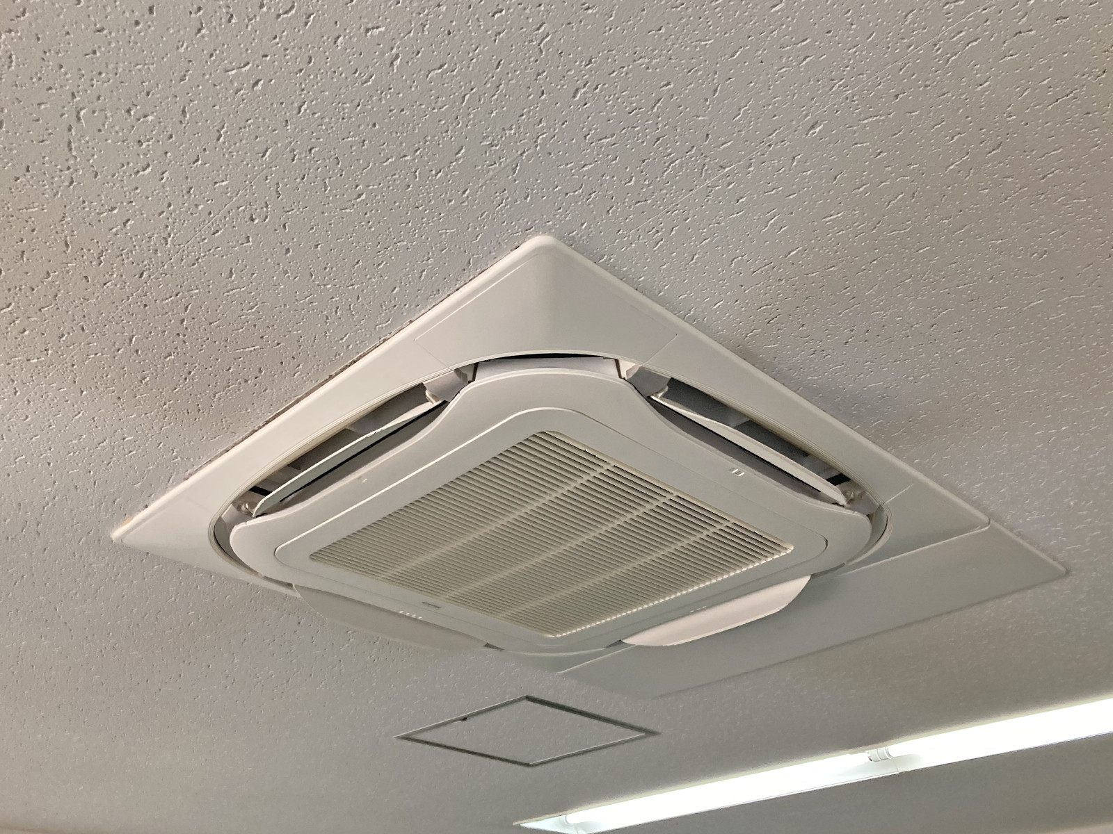 空調