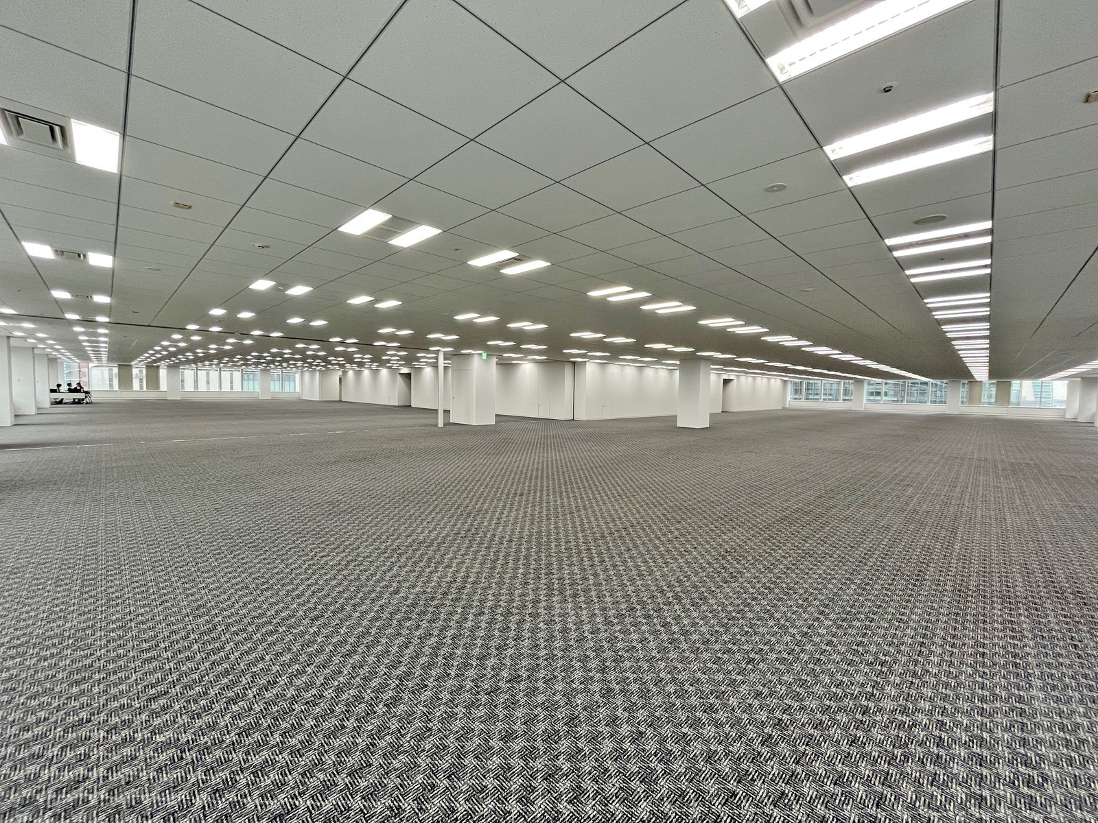 オフィス室内参考画像（16階・約475坪）
