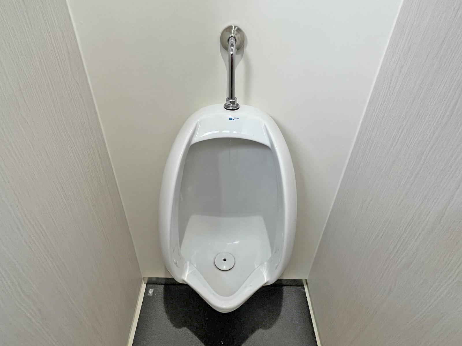 男性用トイレ