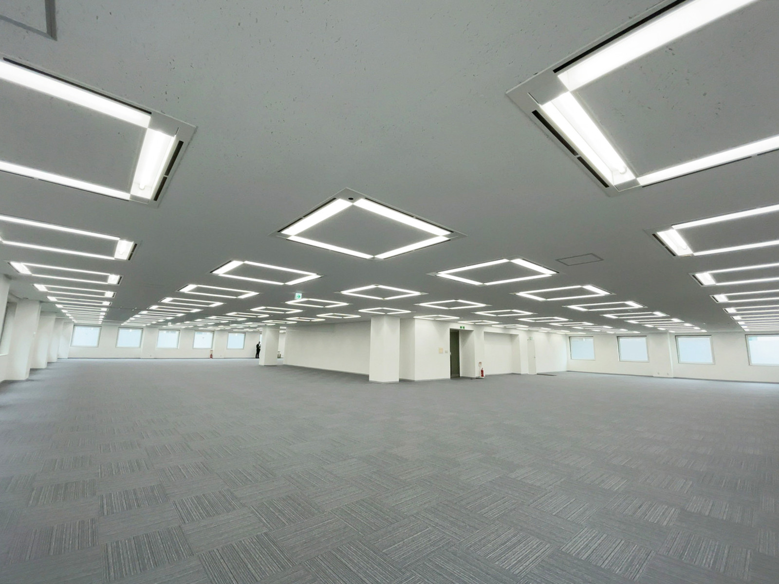 オフィス室内参考画像(5階・約261坪)