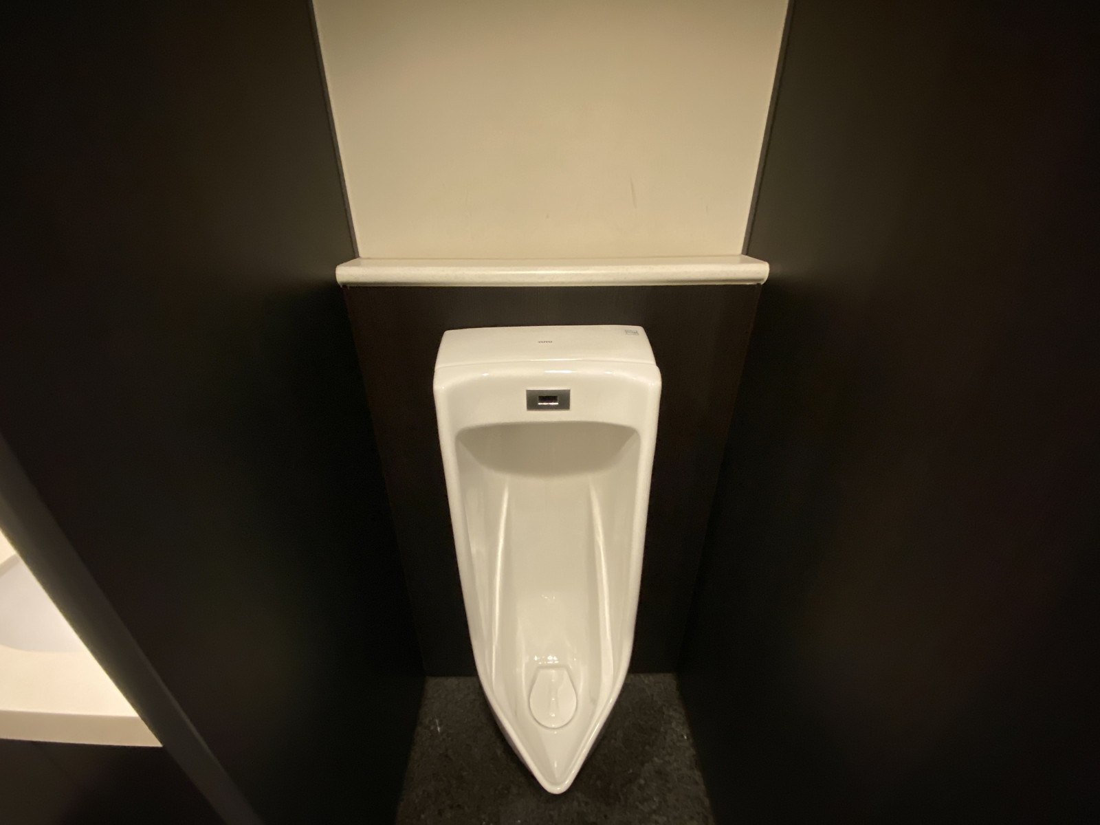 男性用トイレ