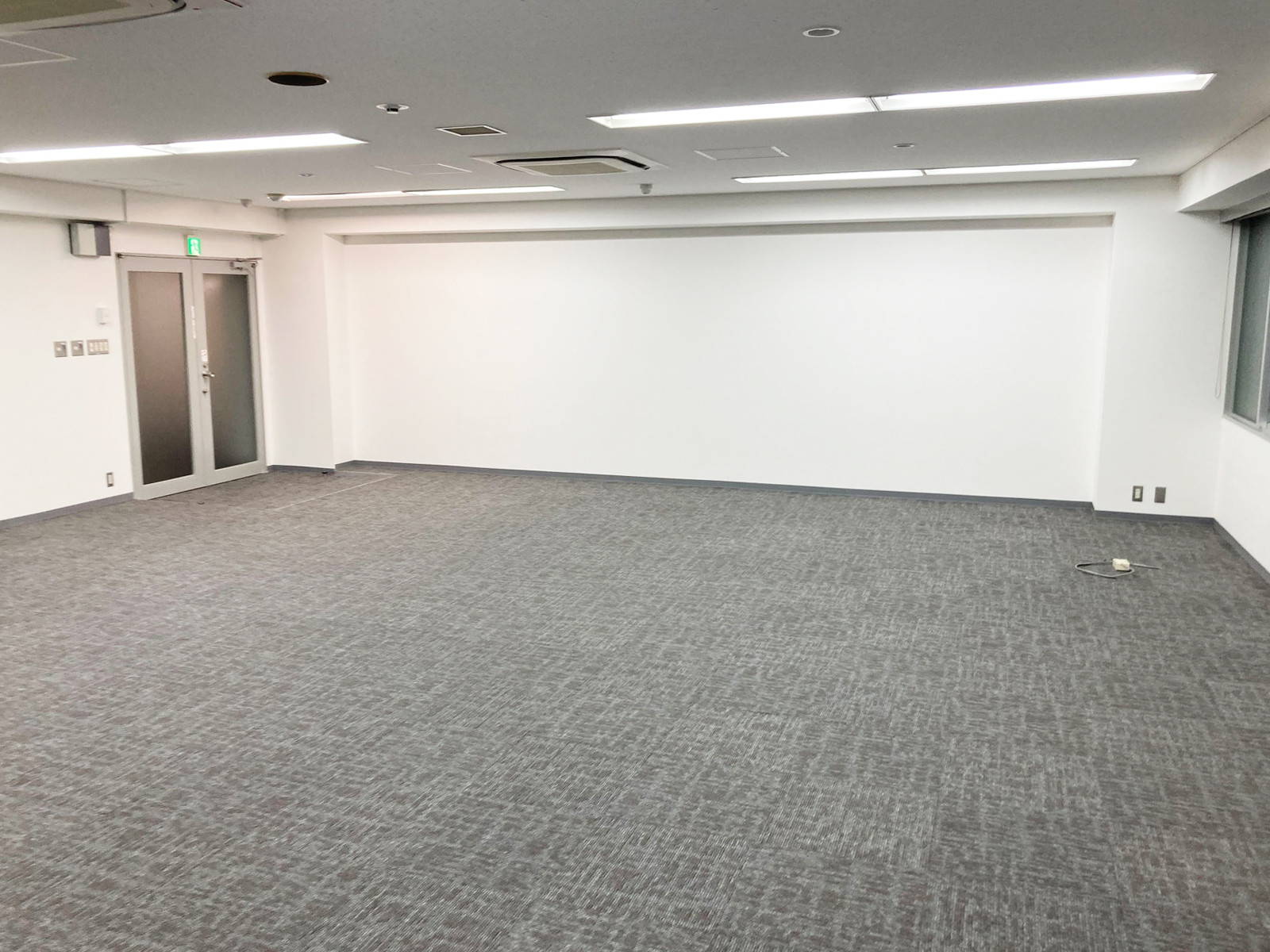 別角度の様子