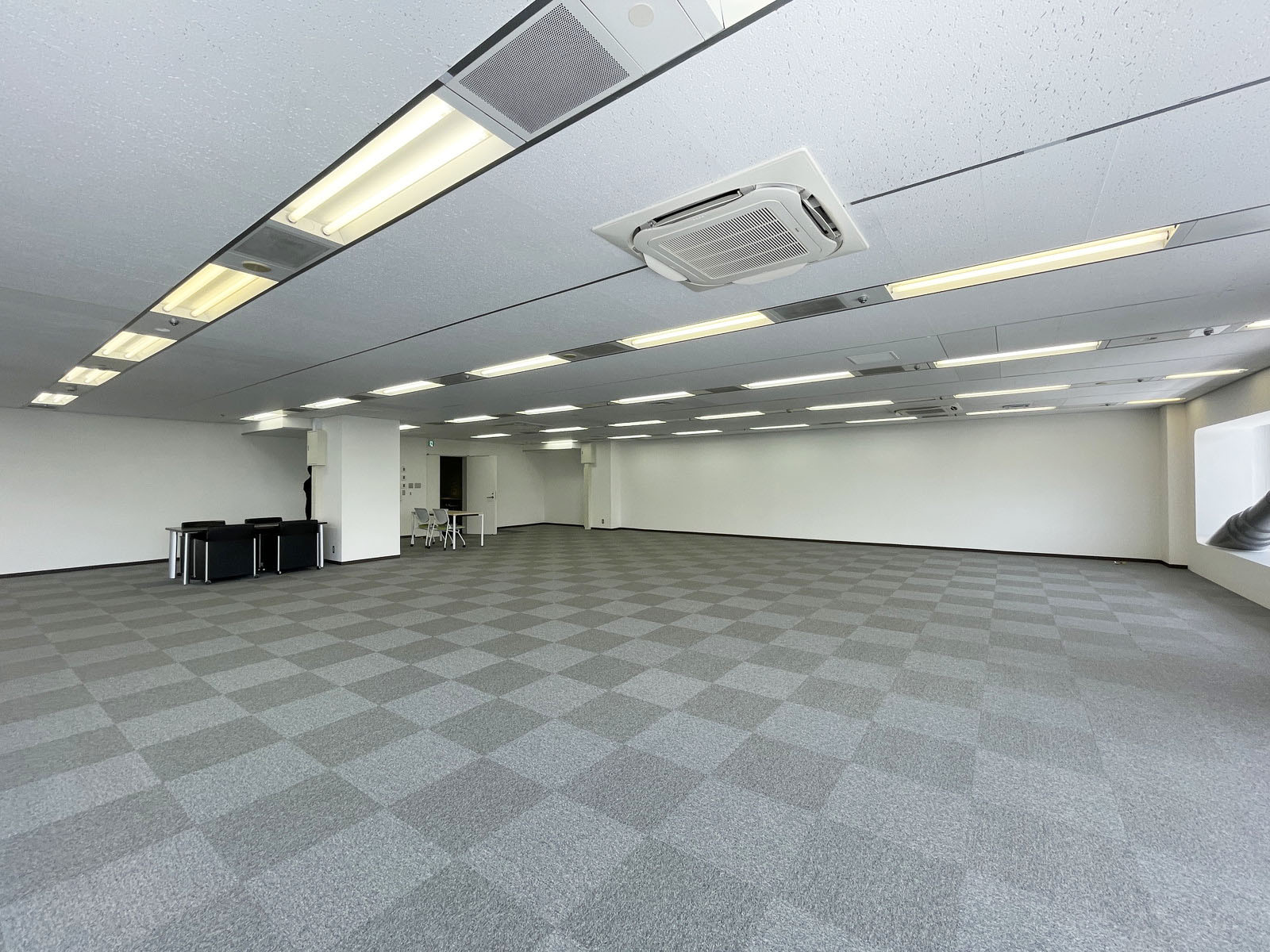 別角度の様子
