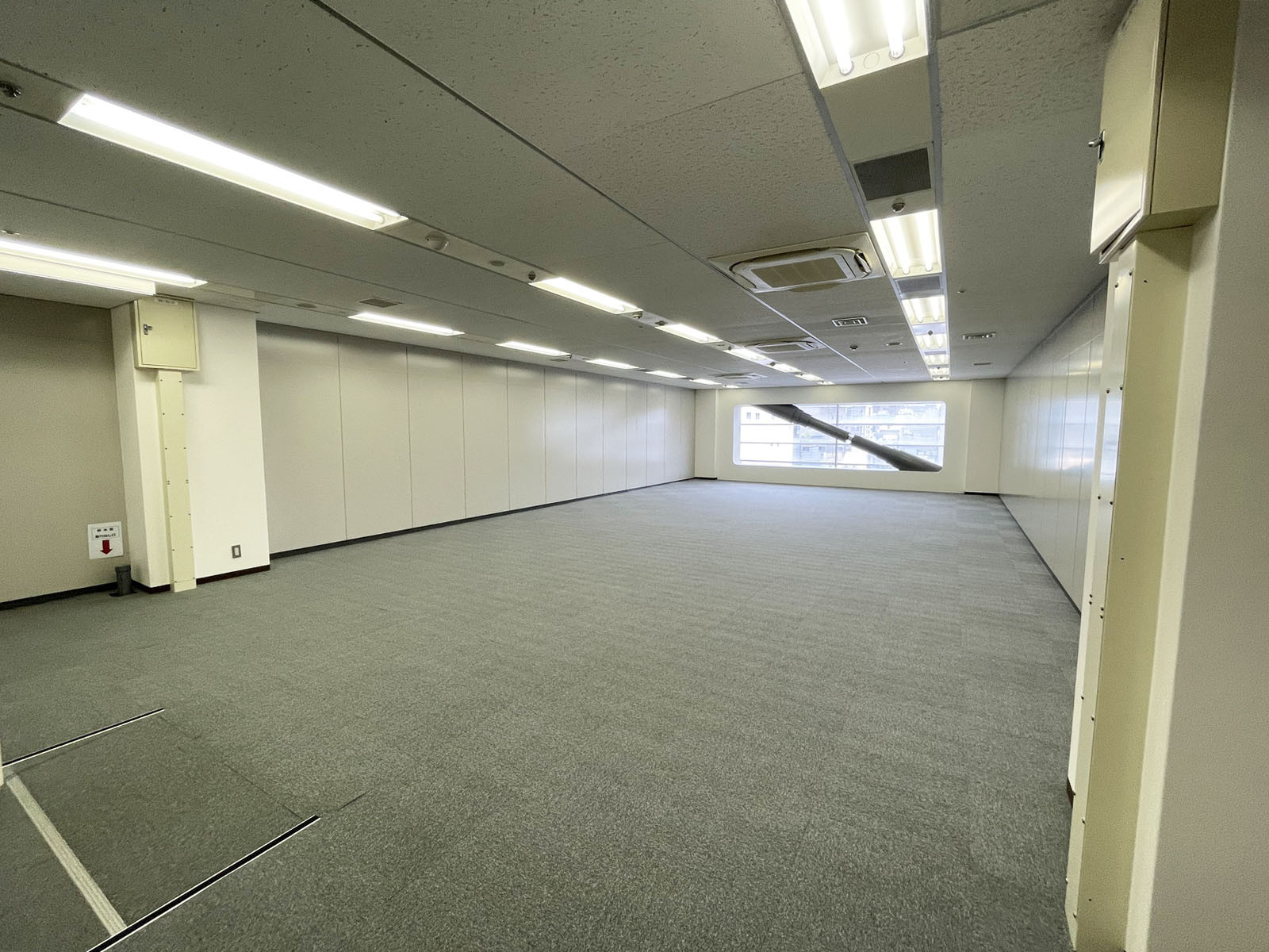 オフィス室内参考画像（7階・41坪）