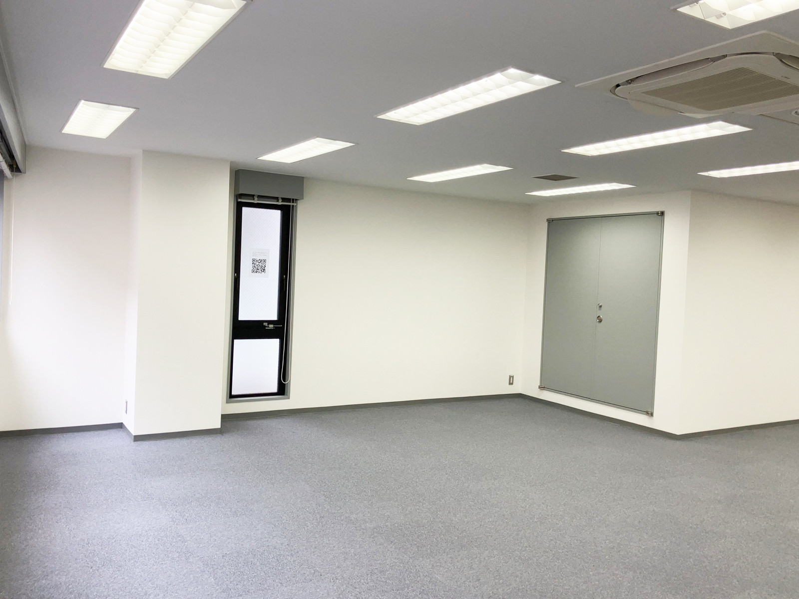 明るい室内