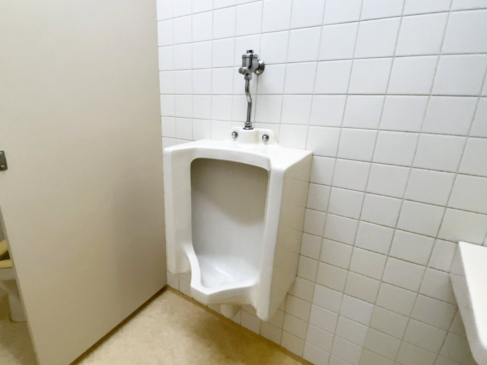 男性用トイレ