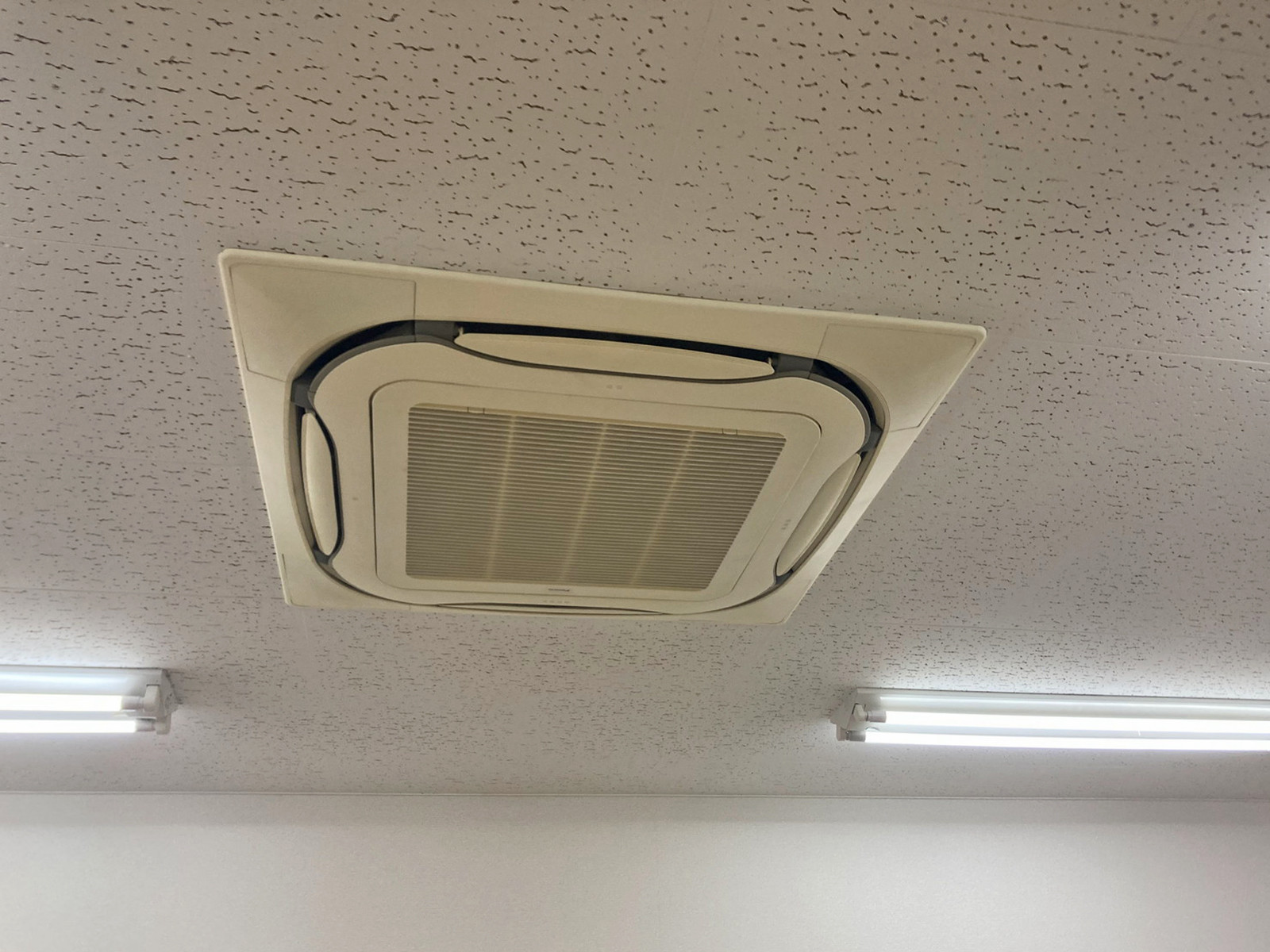 空調