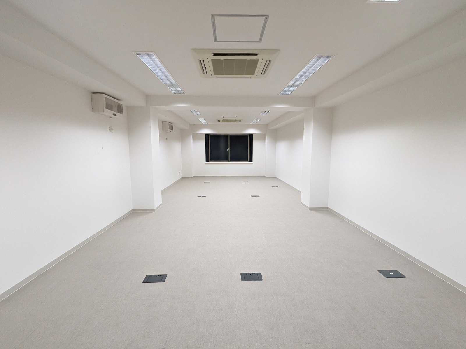 オフィス室内参考画像(7階・約21坪)
