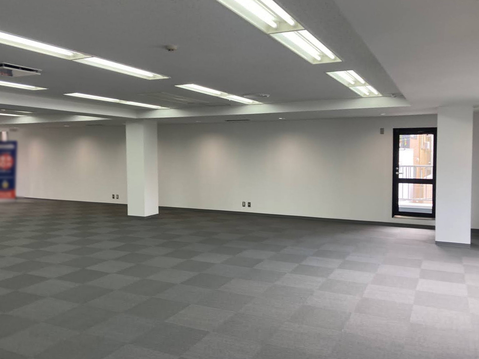 別角度の様子