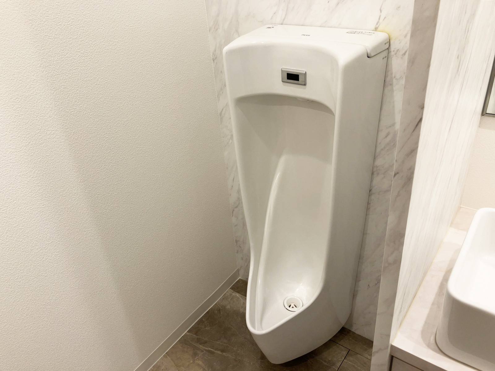 男性用トイレ