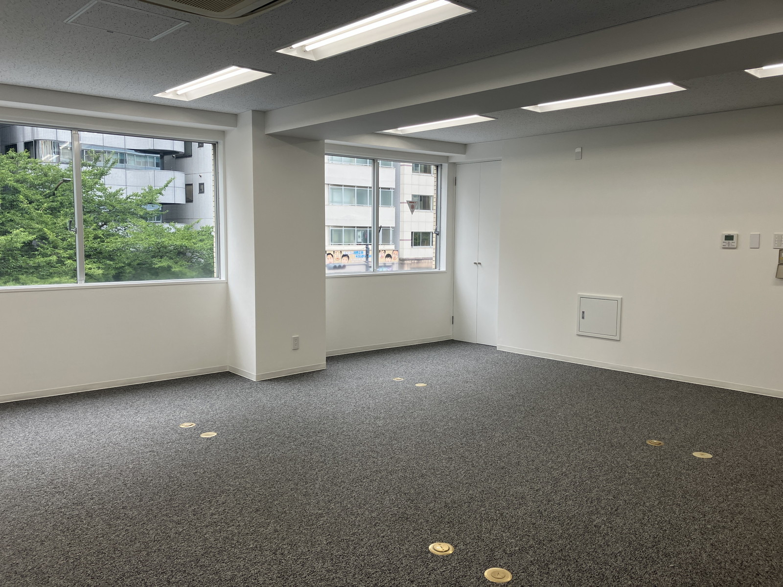 オフィス室内参考画像（3階・約20坪）