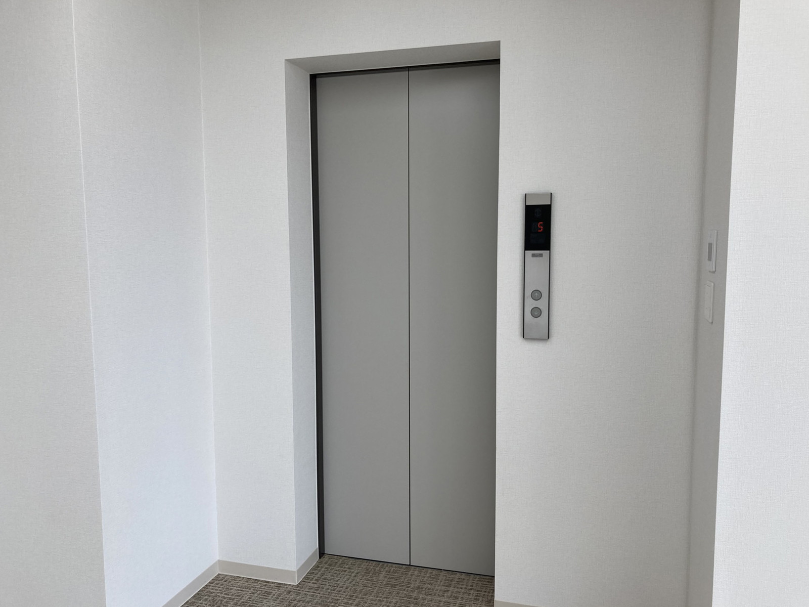 エレベーター