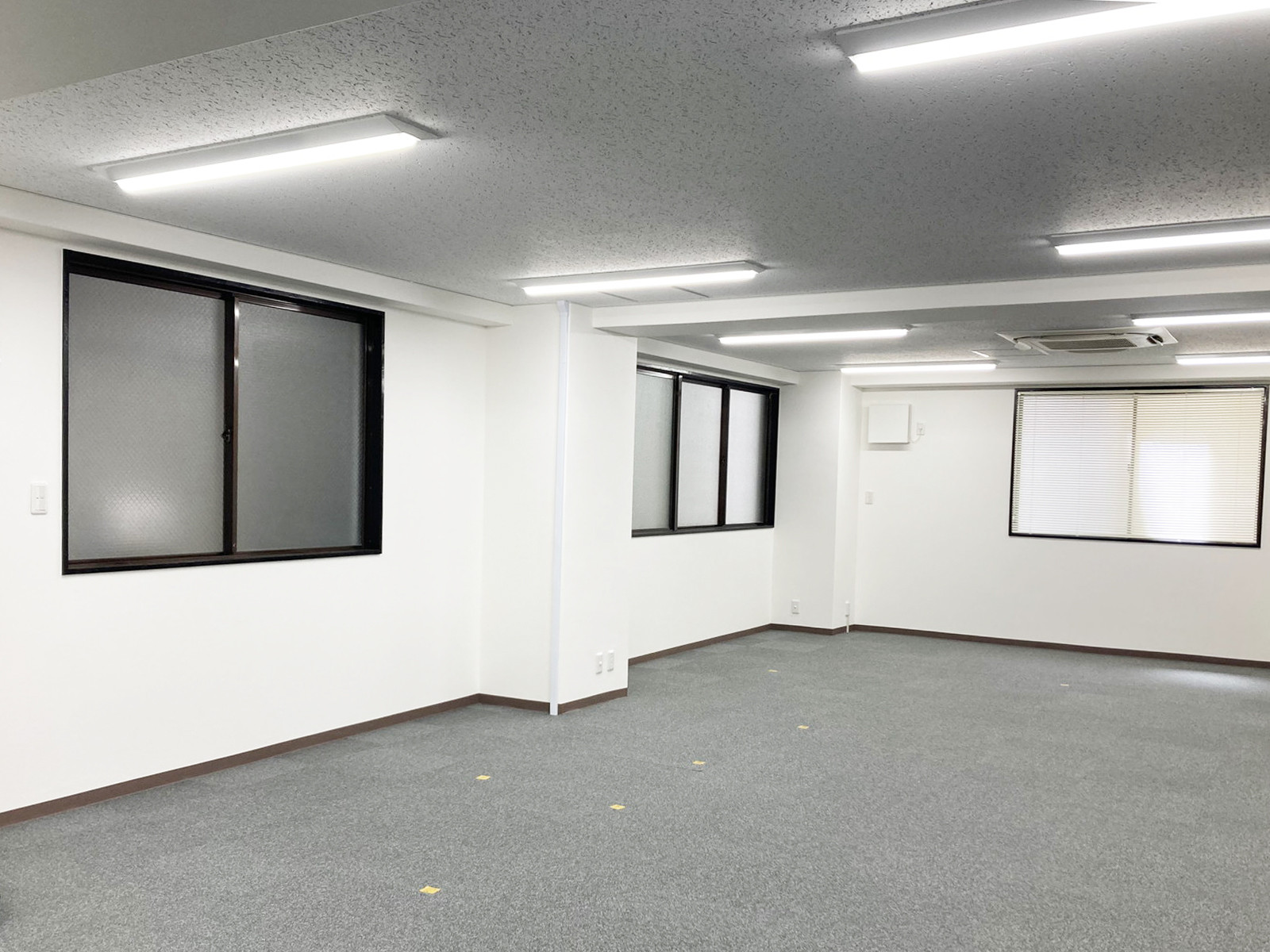 オフィス室内参考画像(2階・約41坪)
