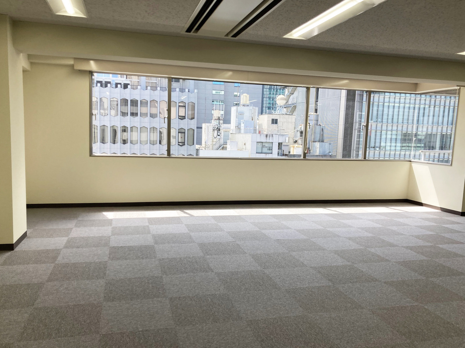 オフィス室内参考画像(9階・約30坪)