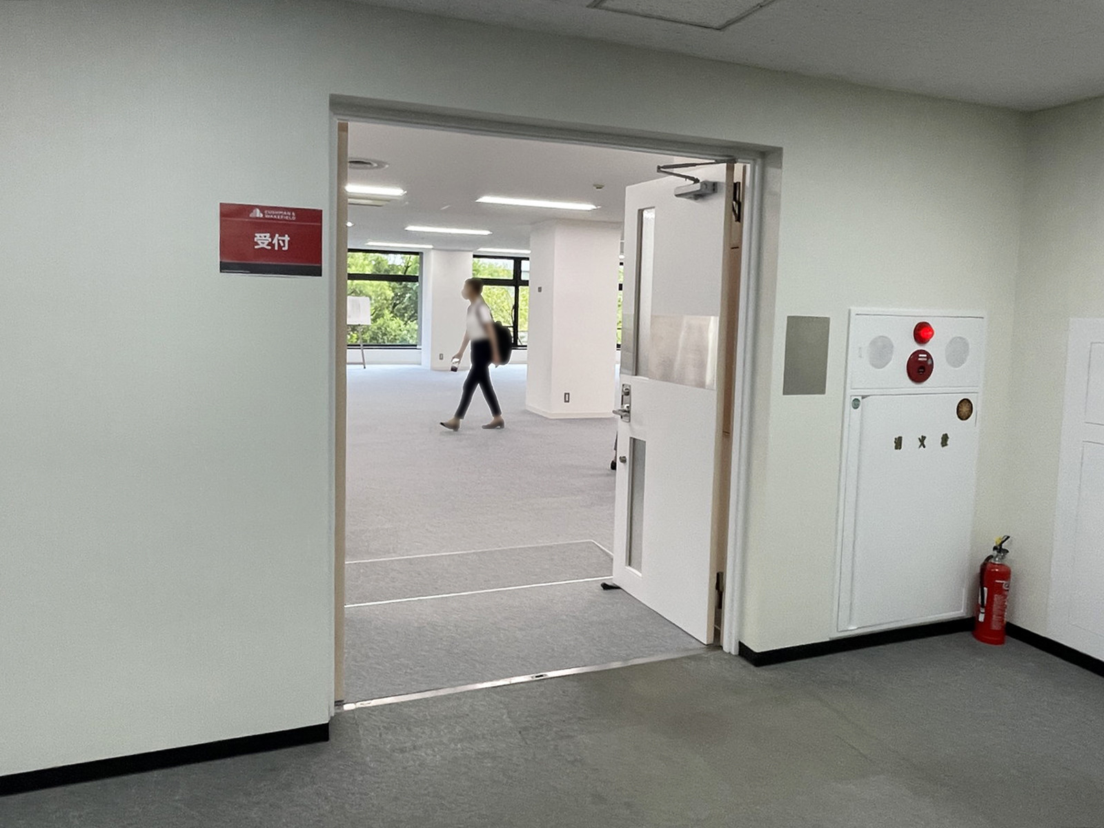 貸室出入口