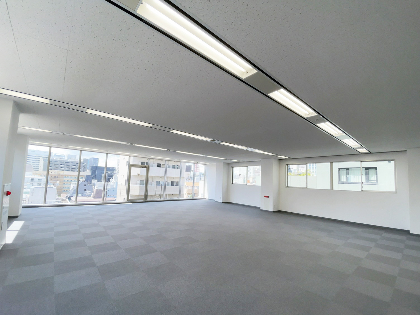 オフィス室内参考画像(9階・約41坪)