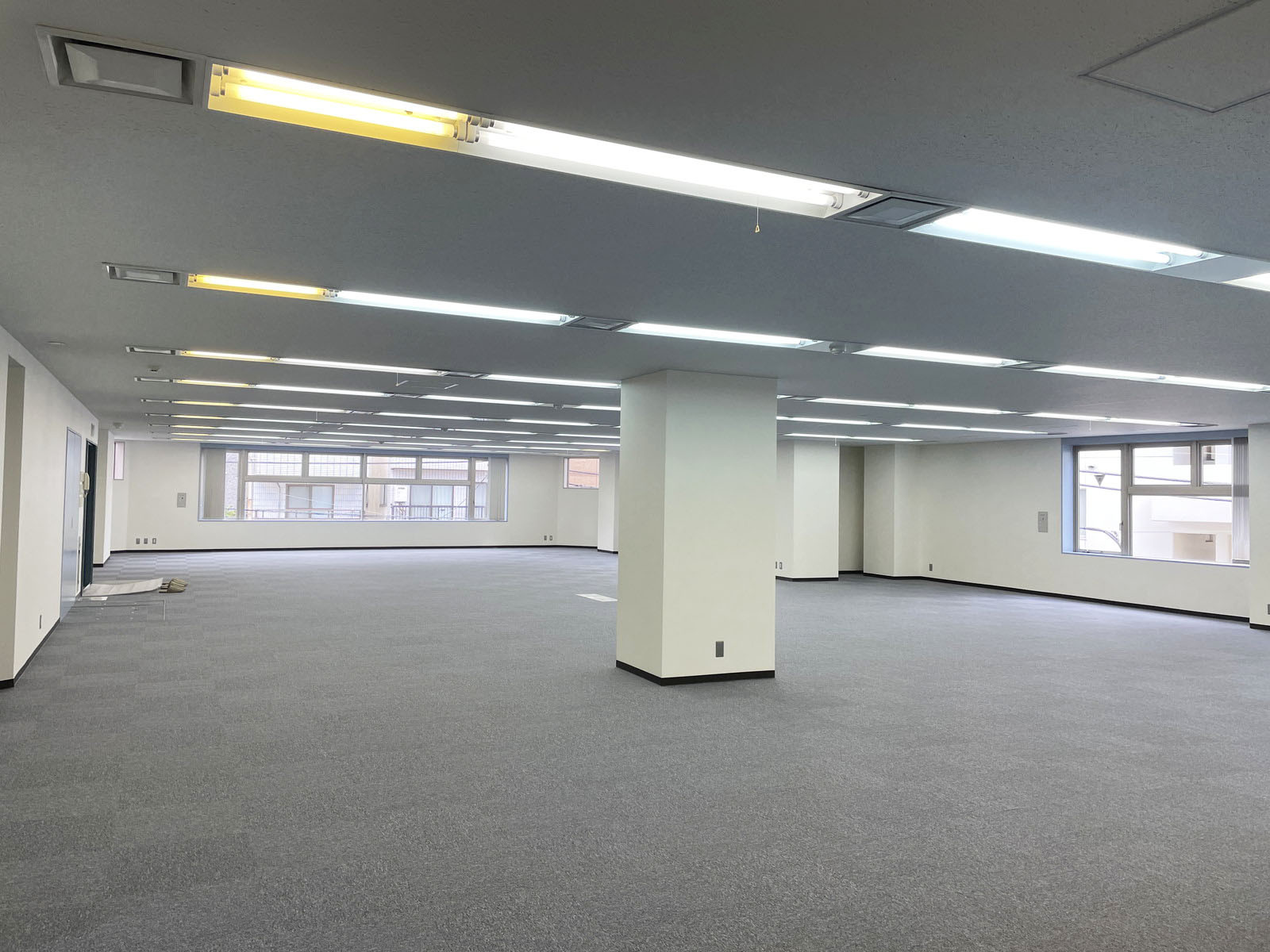 一部柱あり