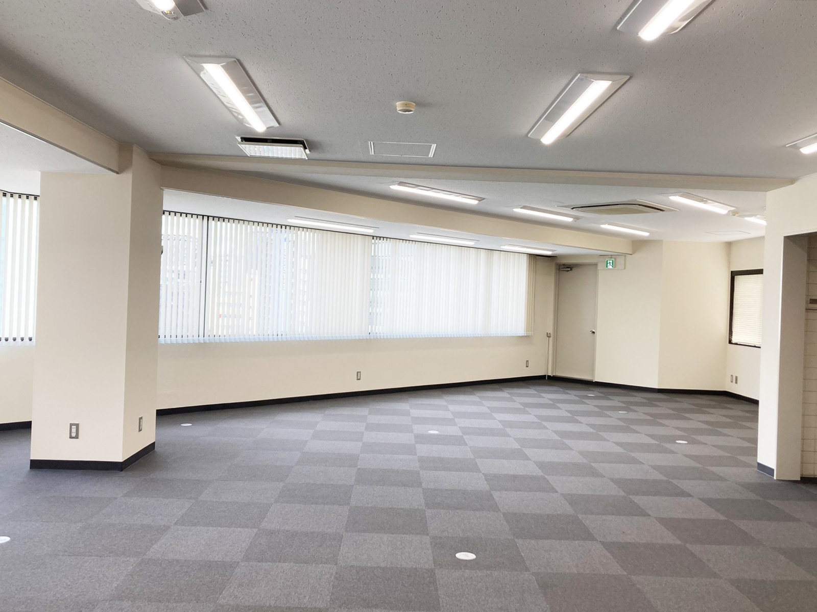 オフィス室内参考画像(7階・約52坪)