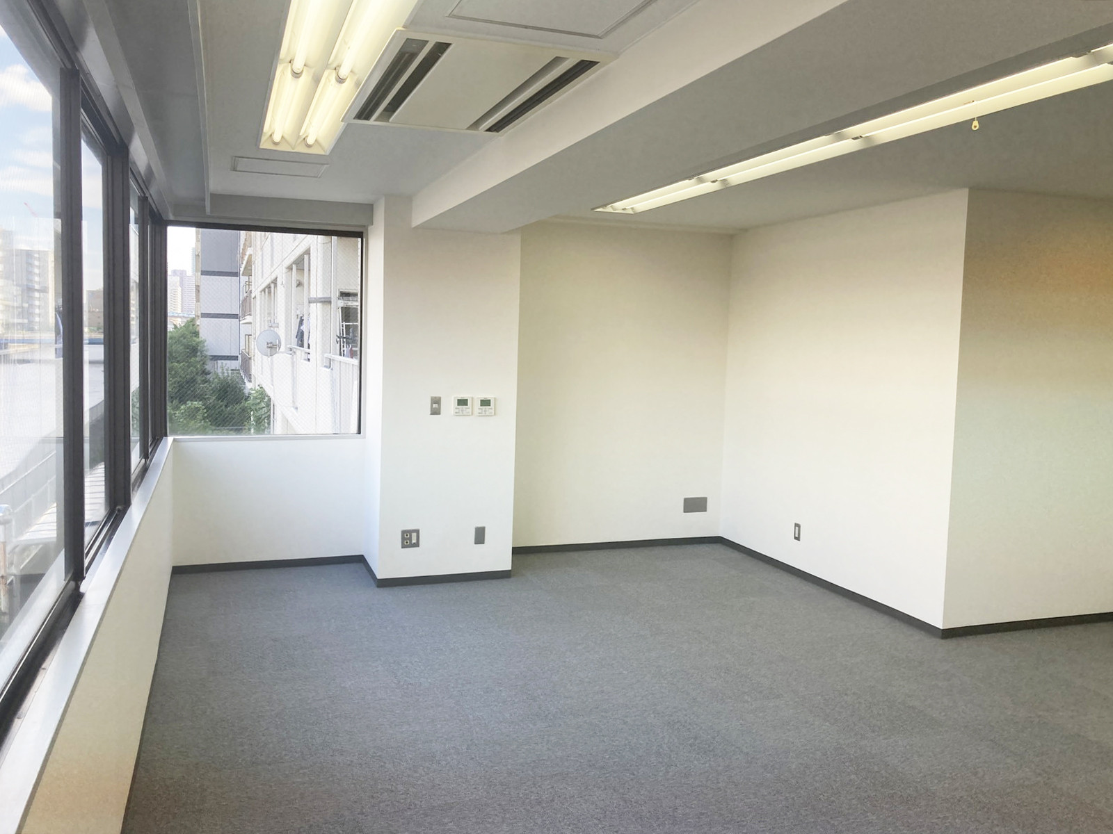 オフィス室内参考画像(2階・約31坪)