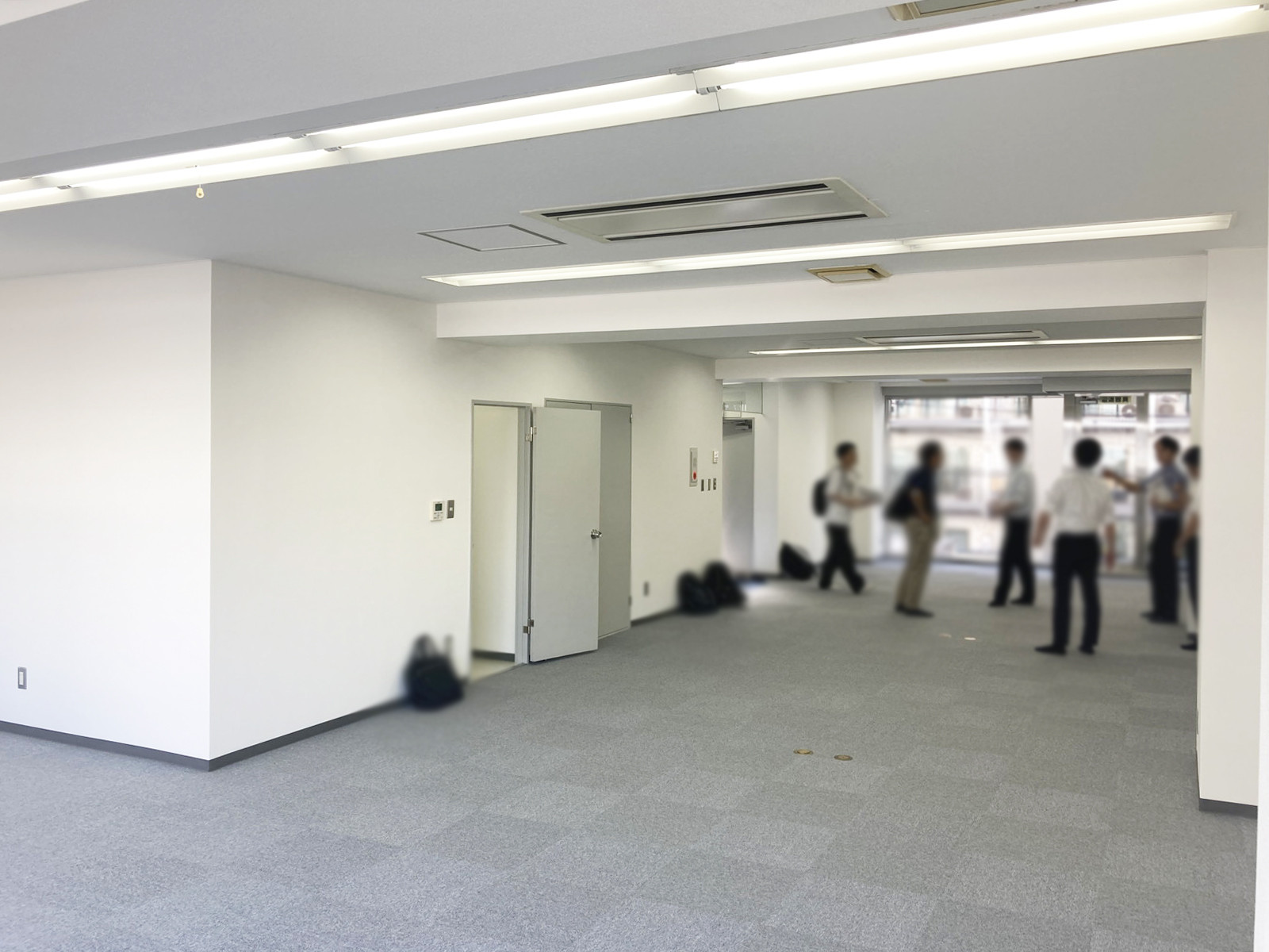別角度の様子