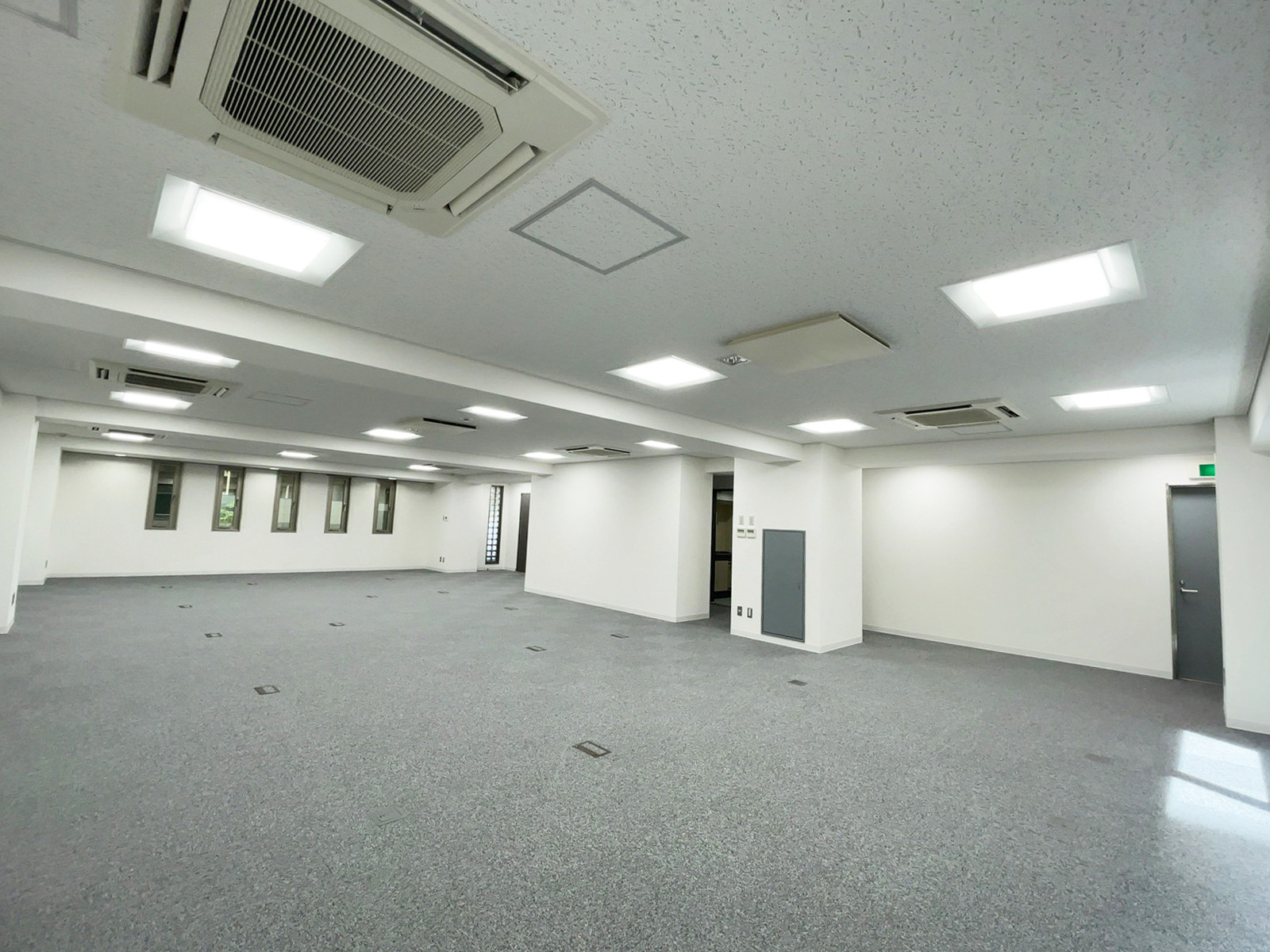 オフィス室内参考画像(2階・約45坪)