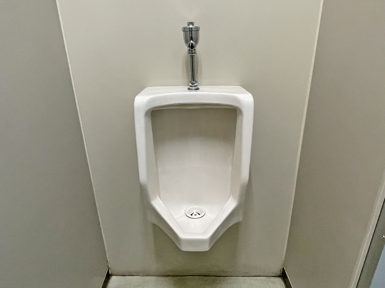 男性用トイレ