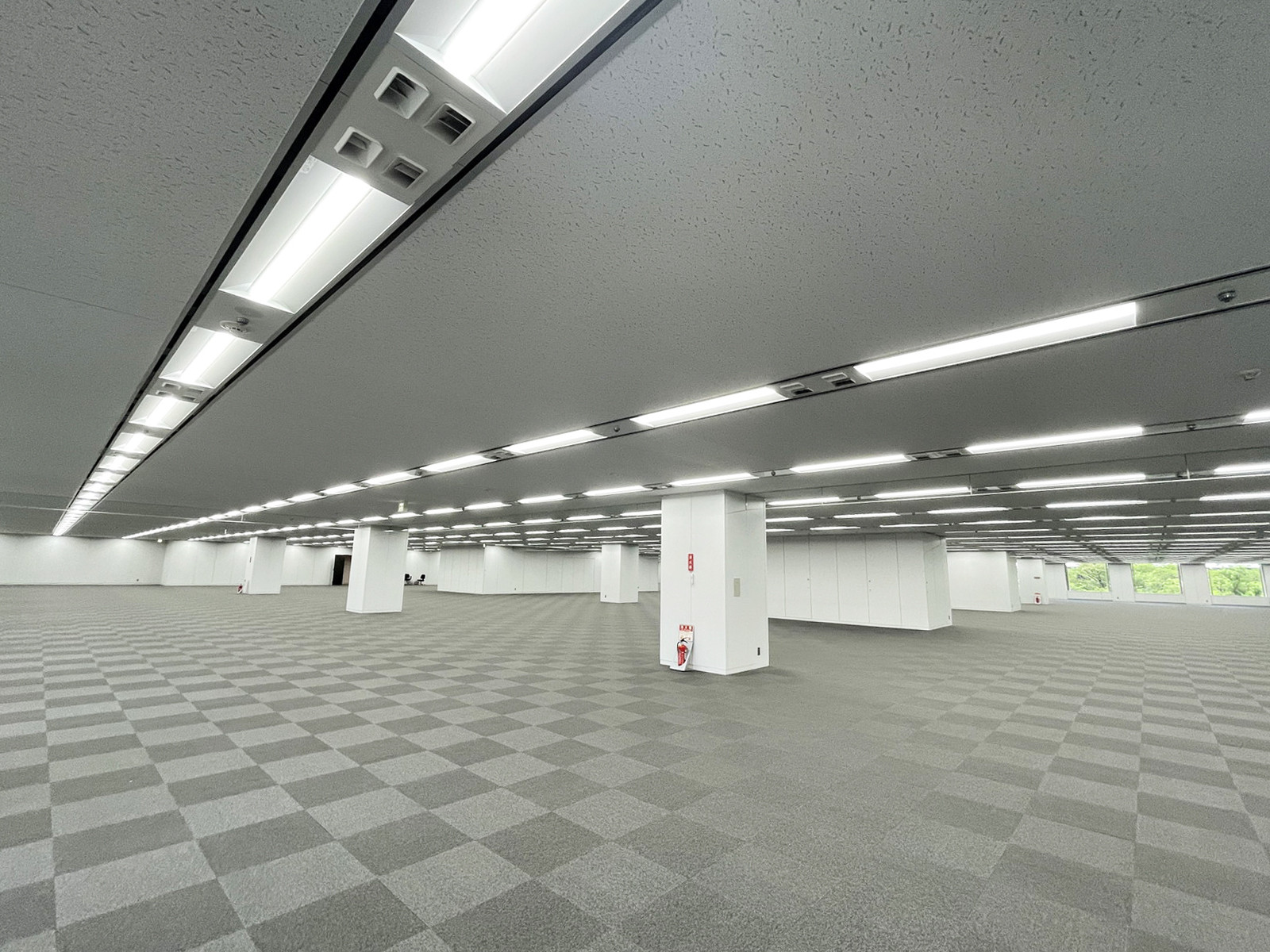 オフィス室内参考画像(3階・773坪)