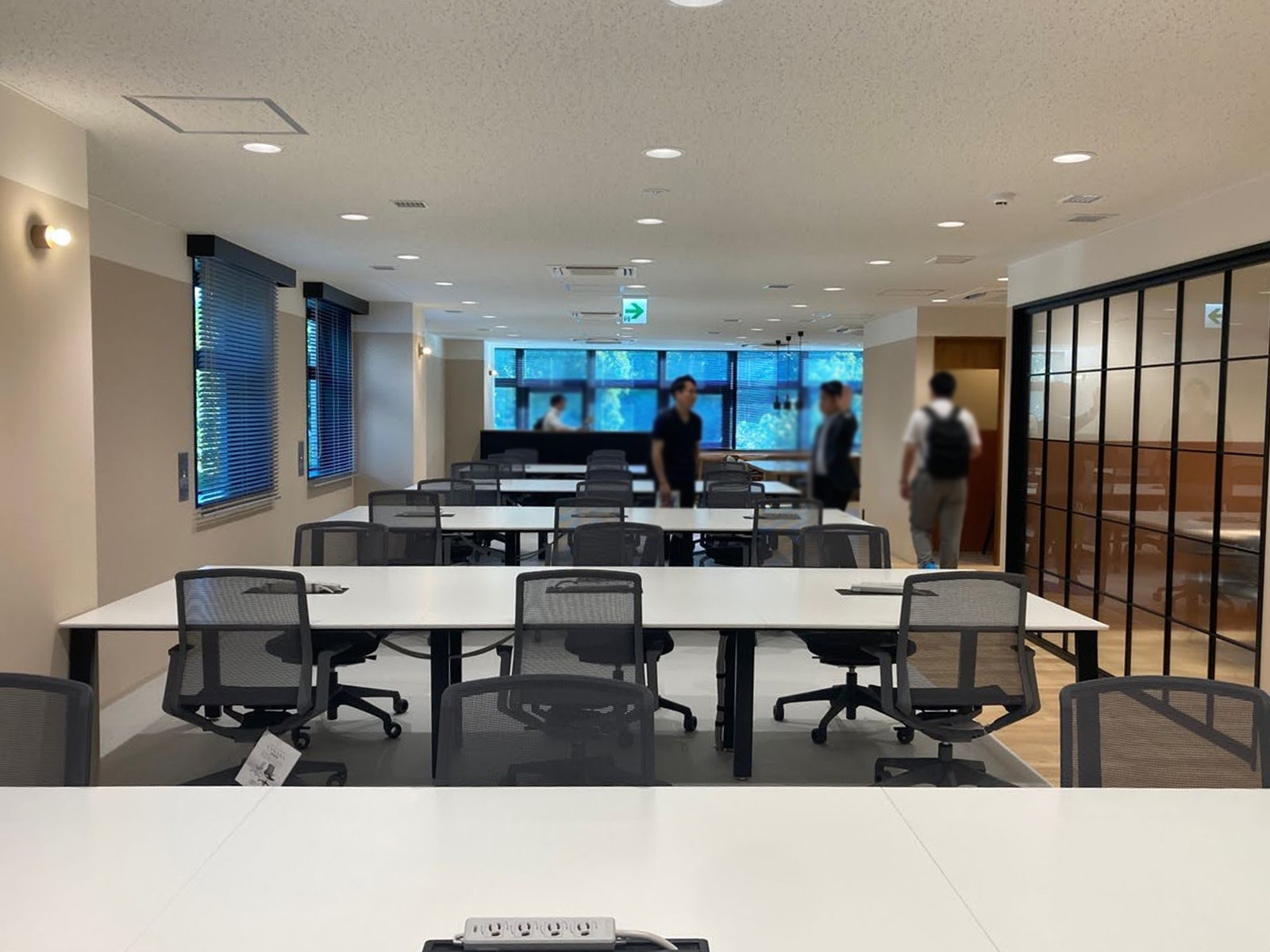オフィス室内参考画像(2階・約67坪)