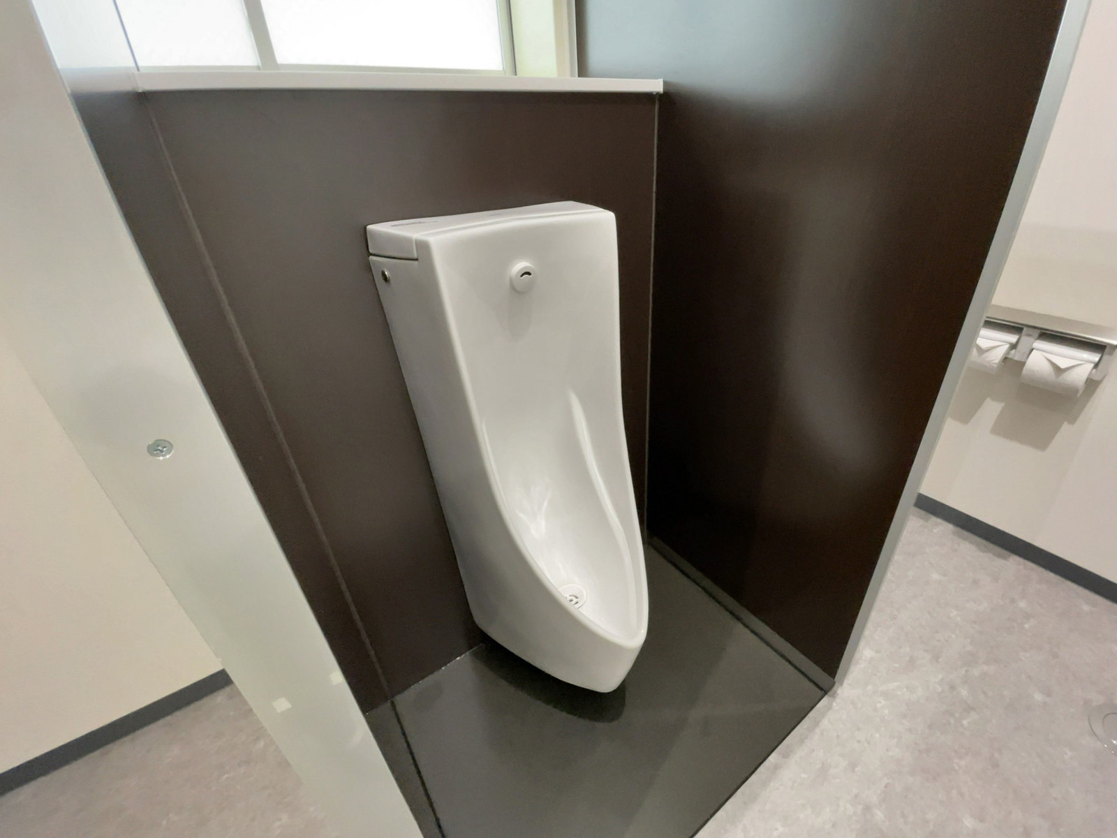 男性用トイレ
