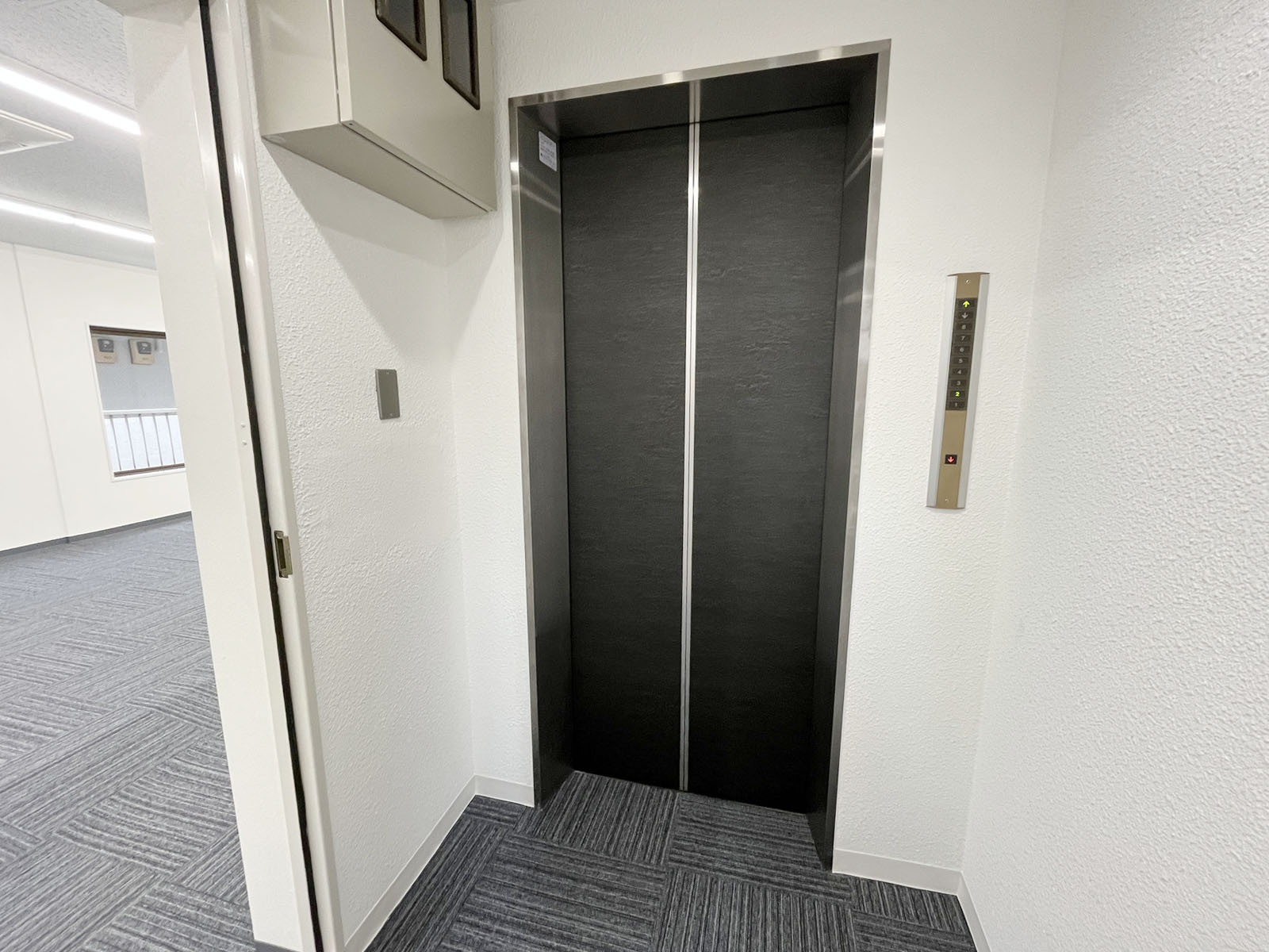 エレベーター