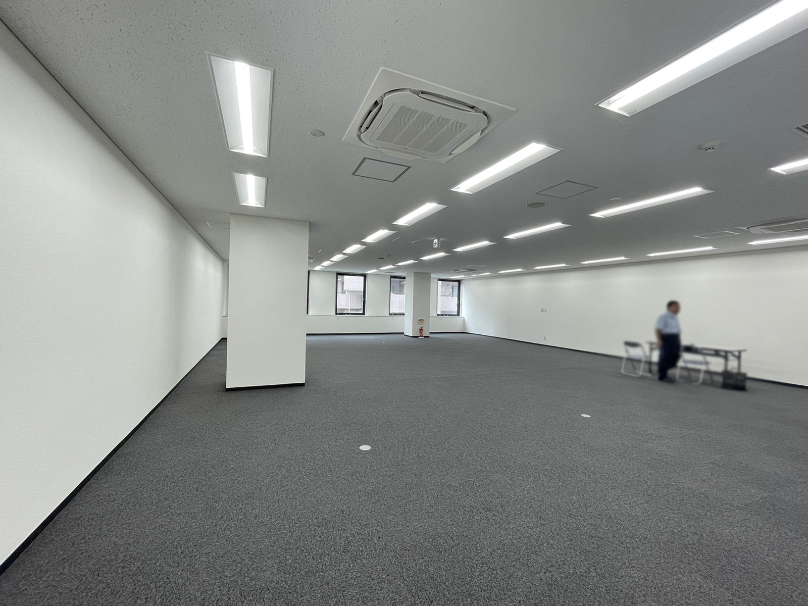 別角度の様子