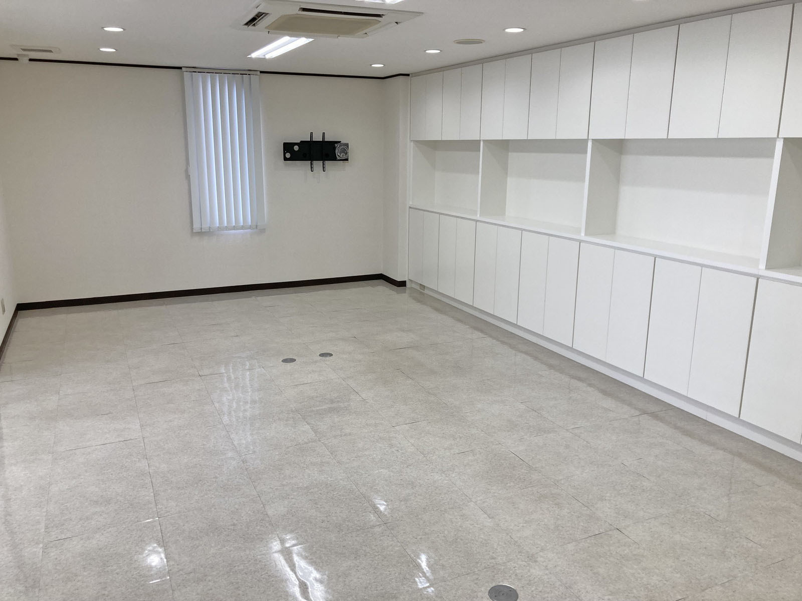 オフィス室内参考画像（6階・約28坪）