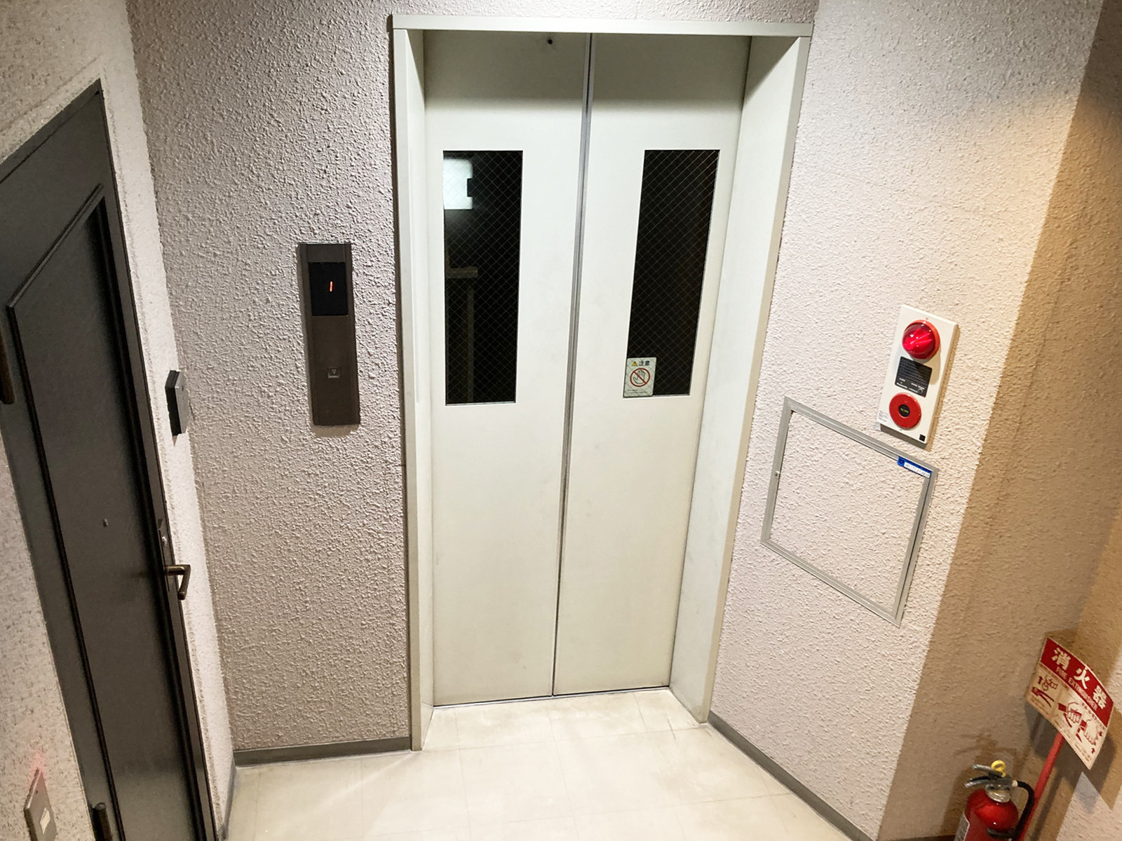 エレベーター