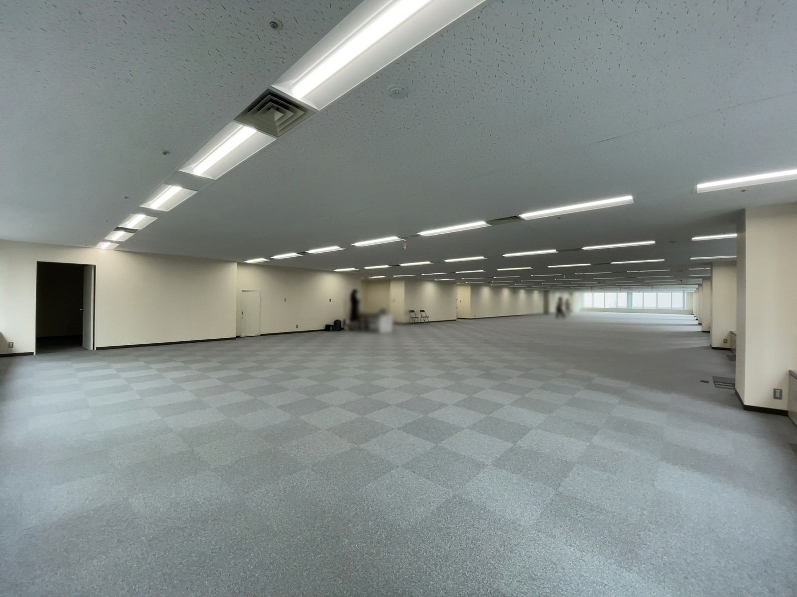 別室の様子