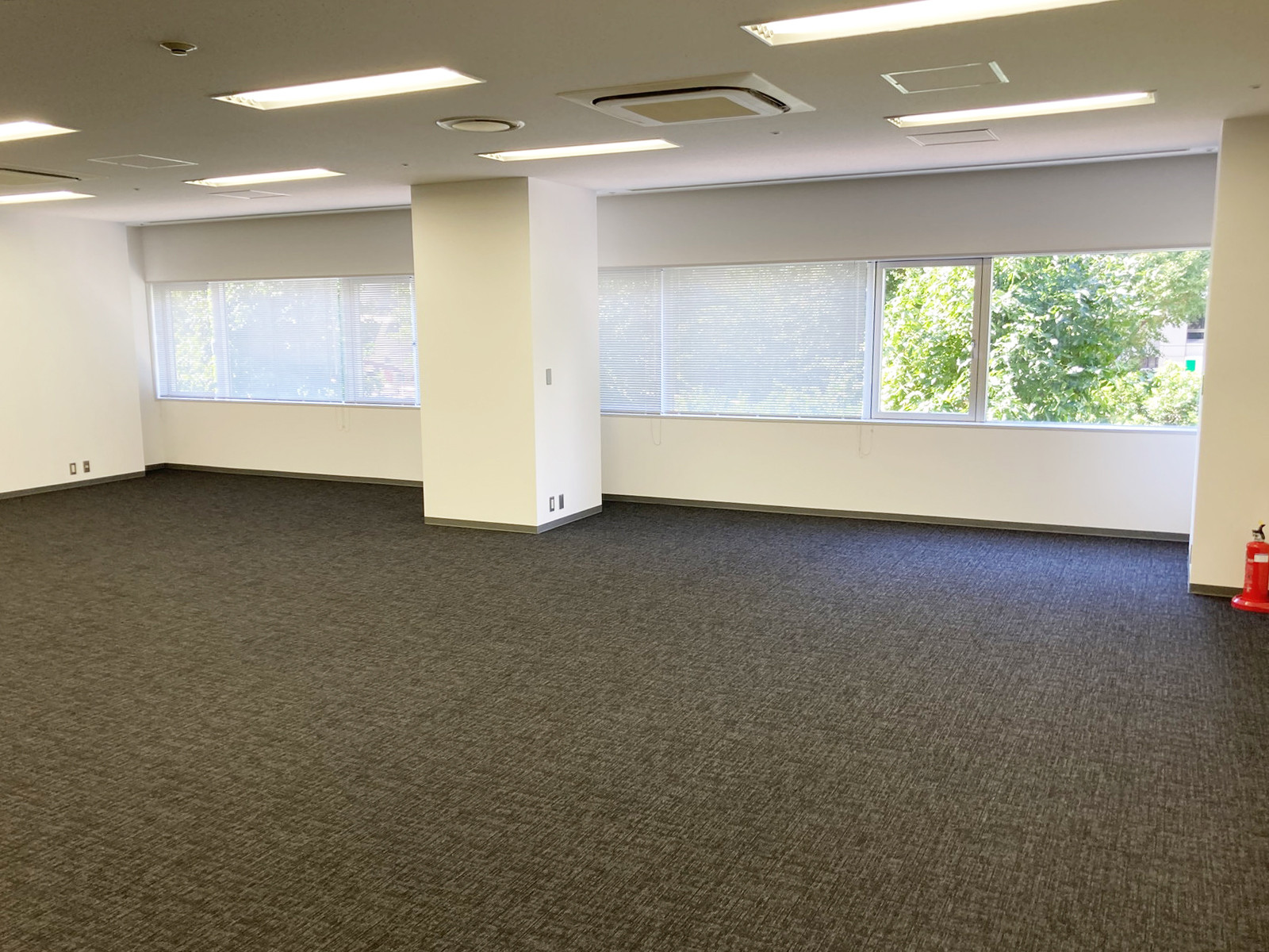 オフィス室内参考画像(2階・約43坪)