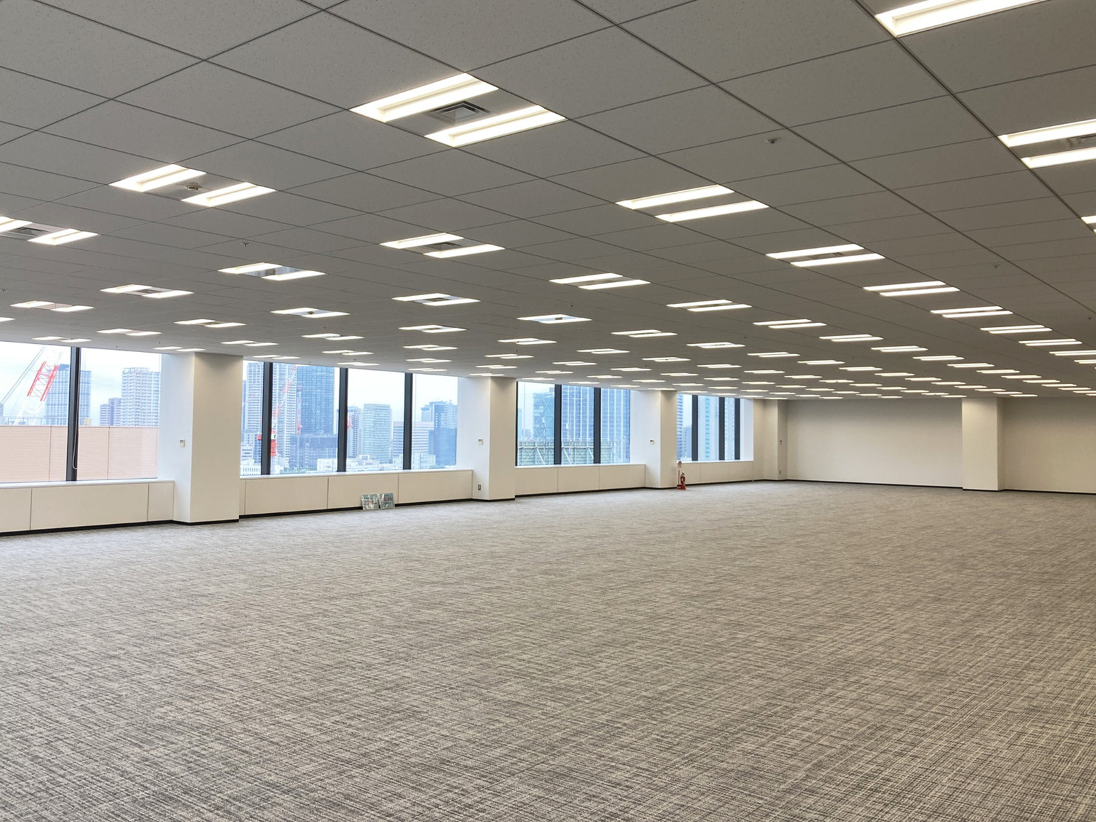 オフィス室内参考画像(12階・約231坪)