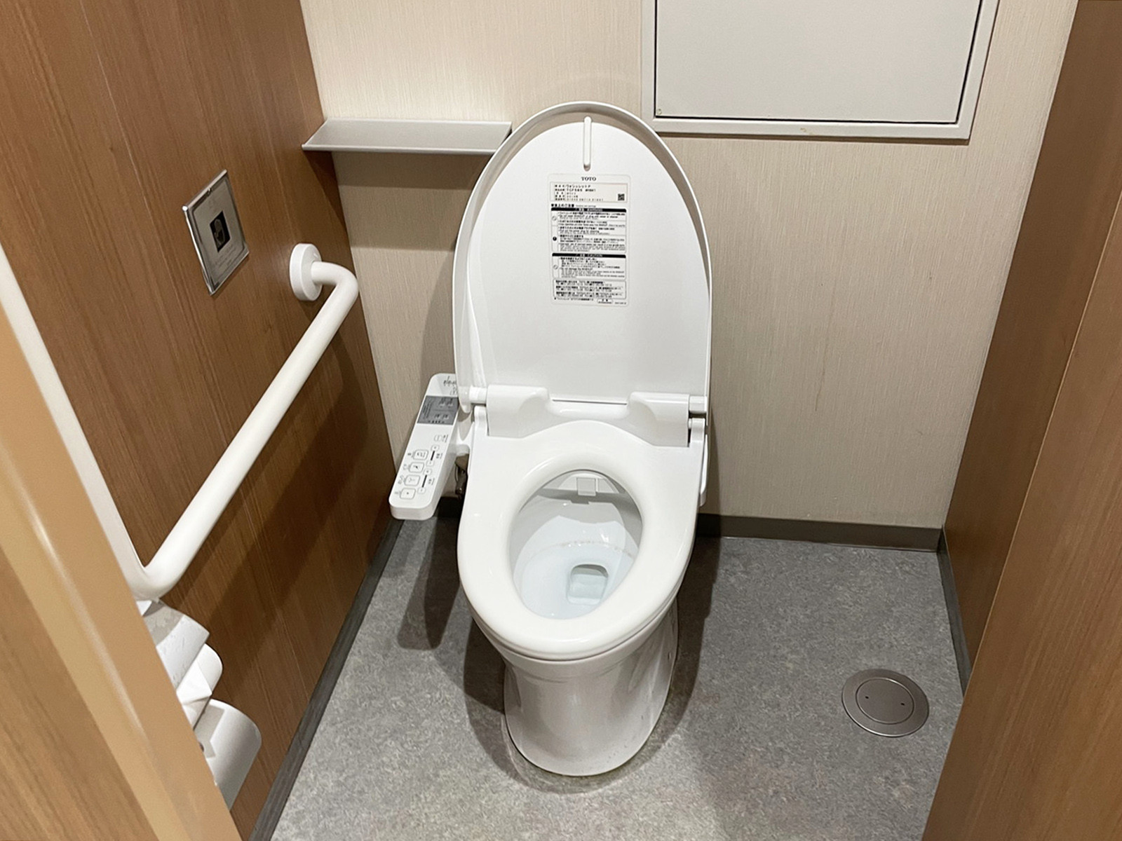 個室トイレ