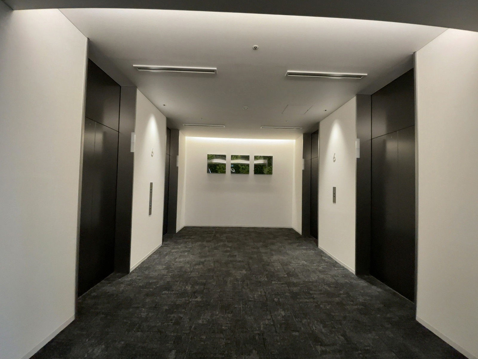 エレベーターホール