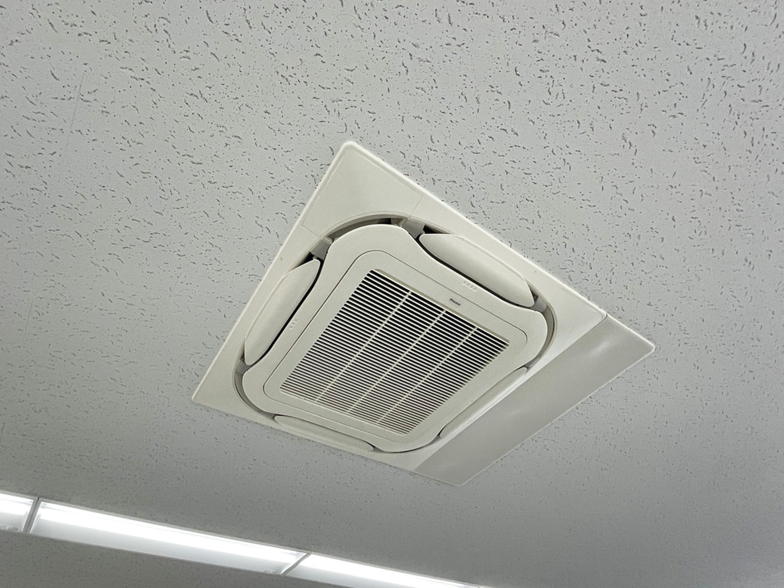 空調