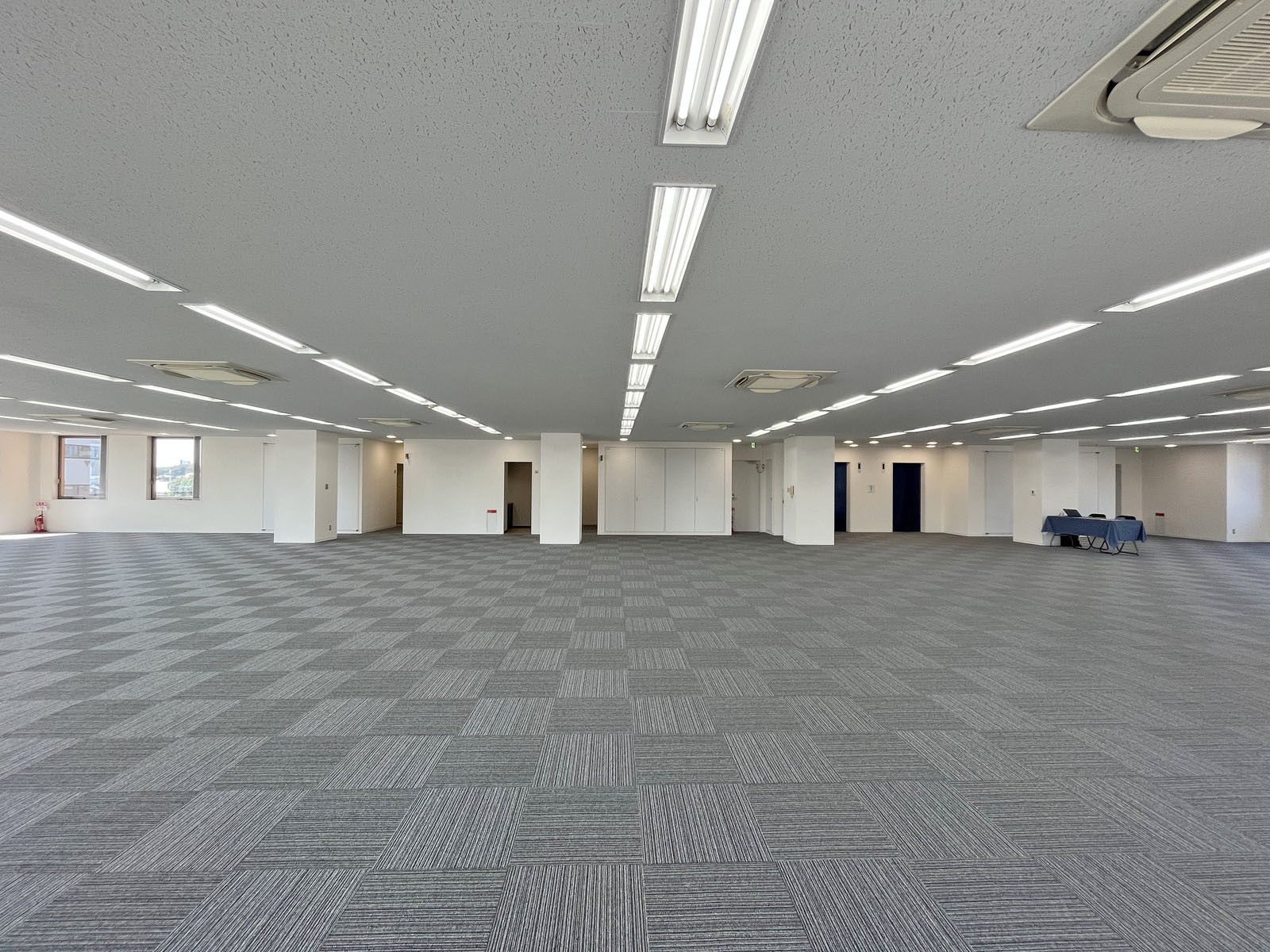 明るい室内