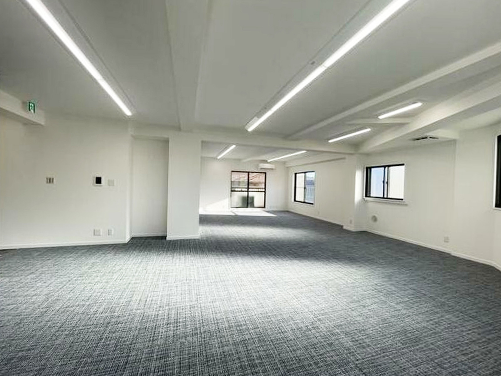 オフィス室内参考画像(401号室・約25坪)