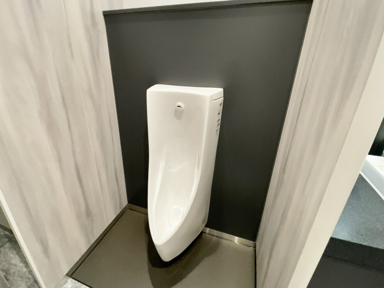男性用トイレ