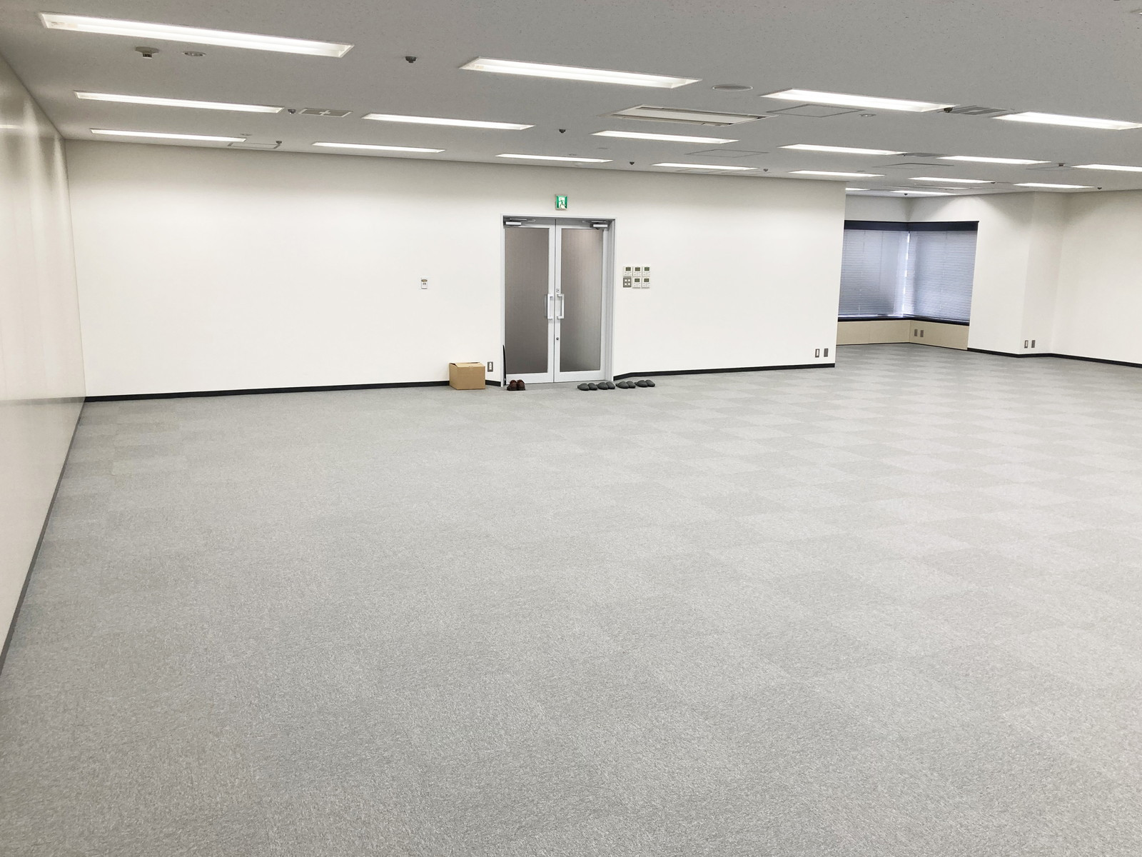 別角度の様子