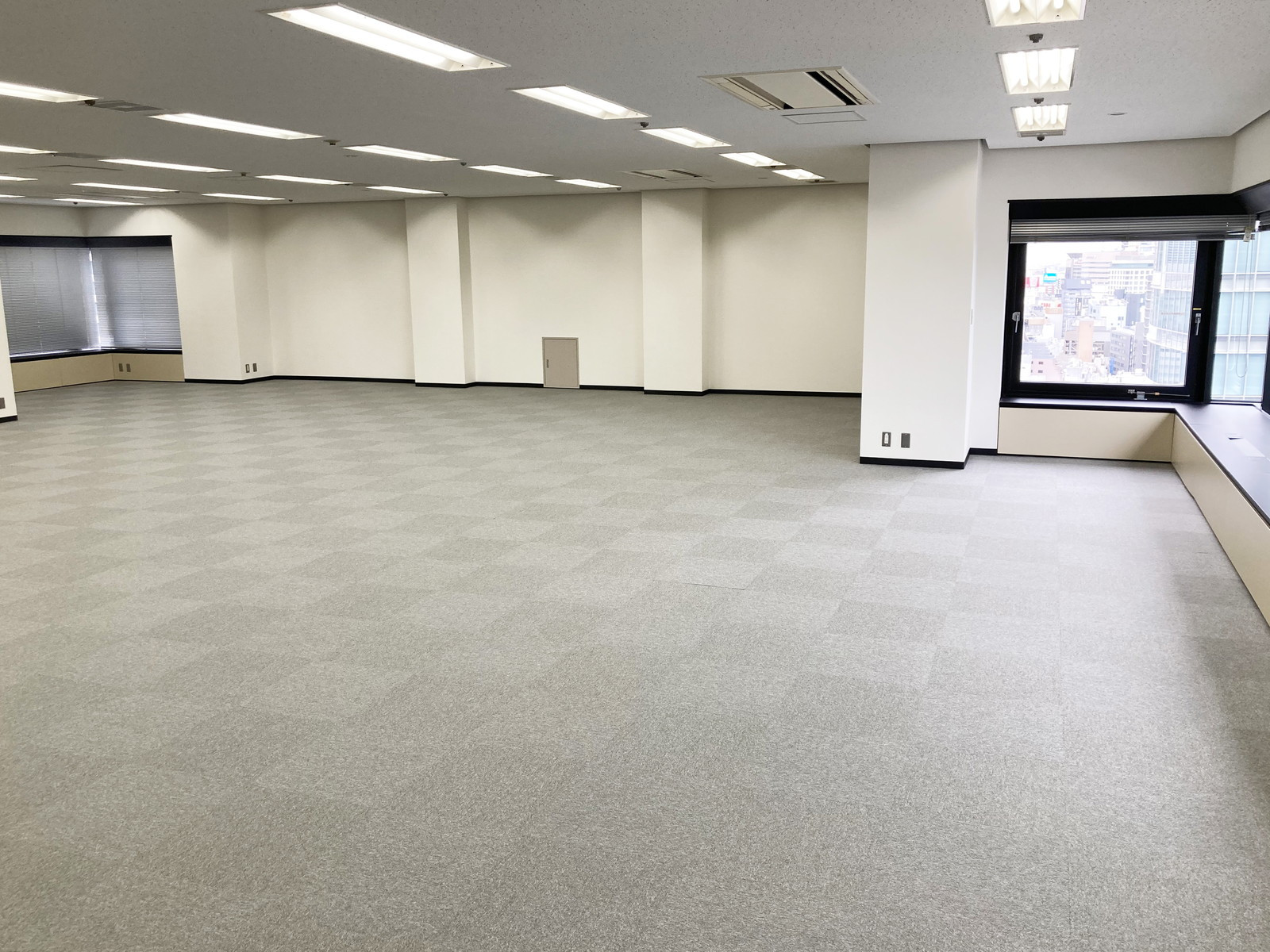 明るい室内