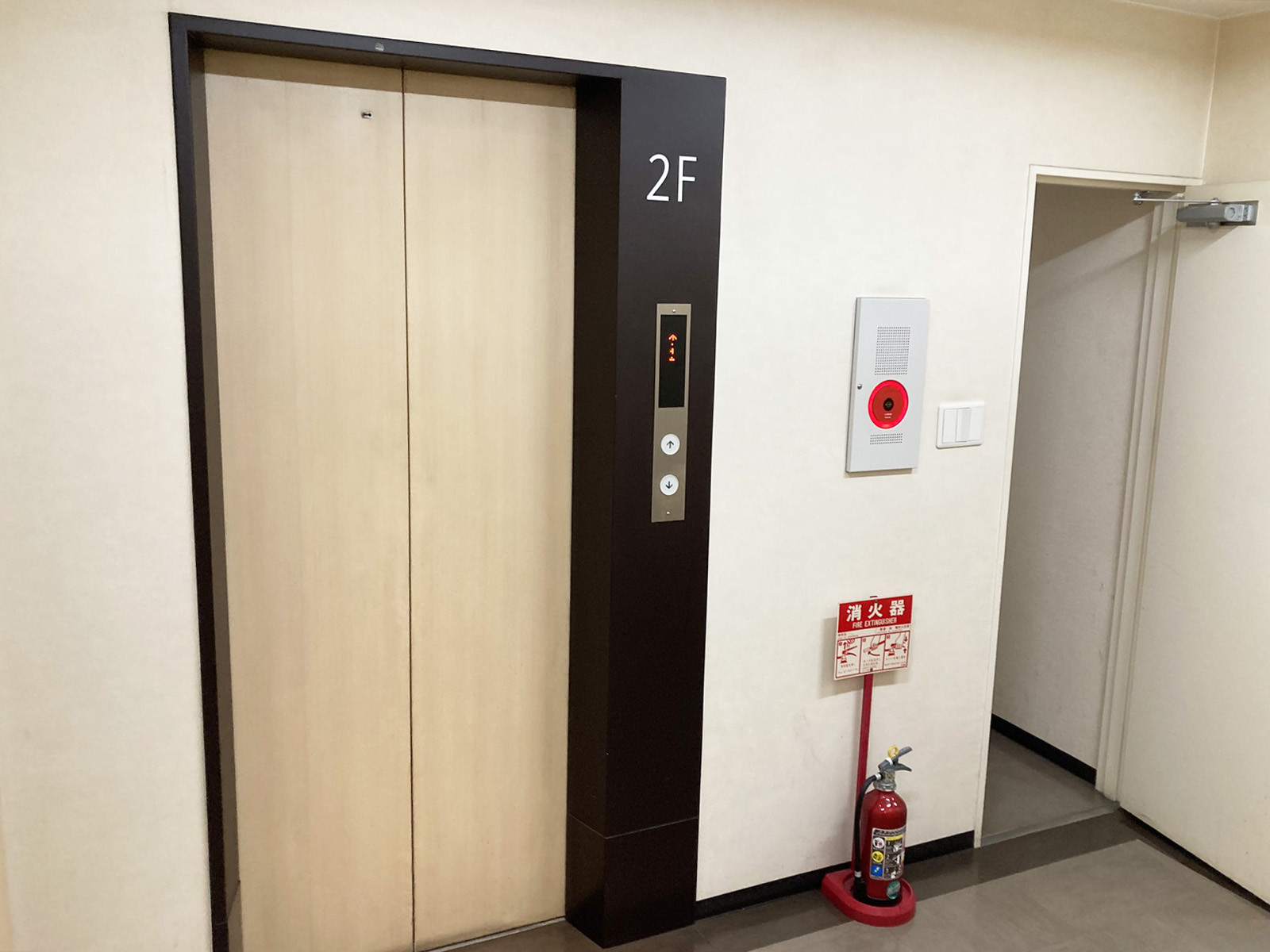 エレベーター