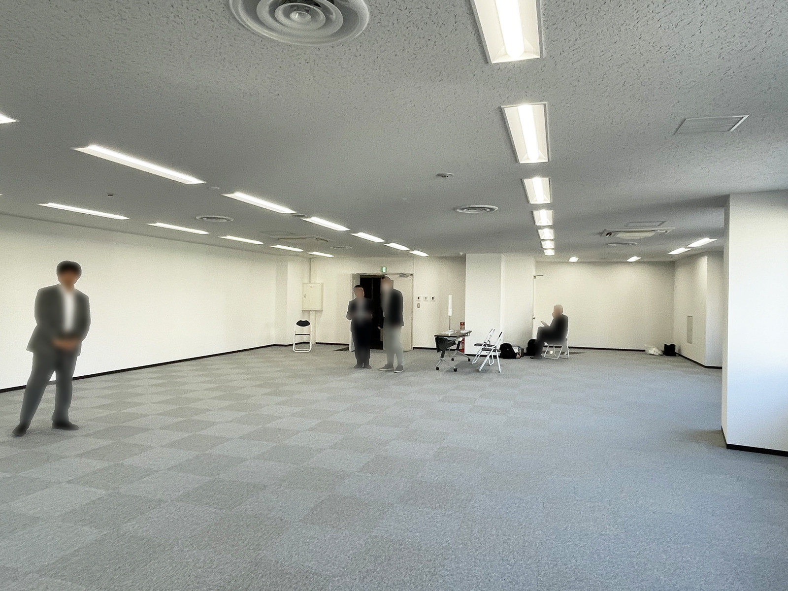 別角度の様子