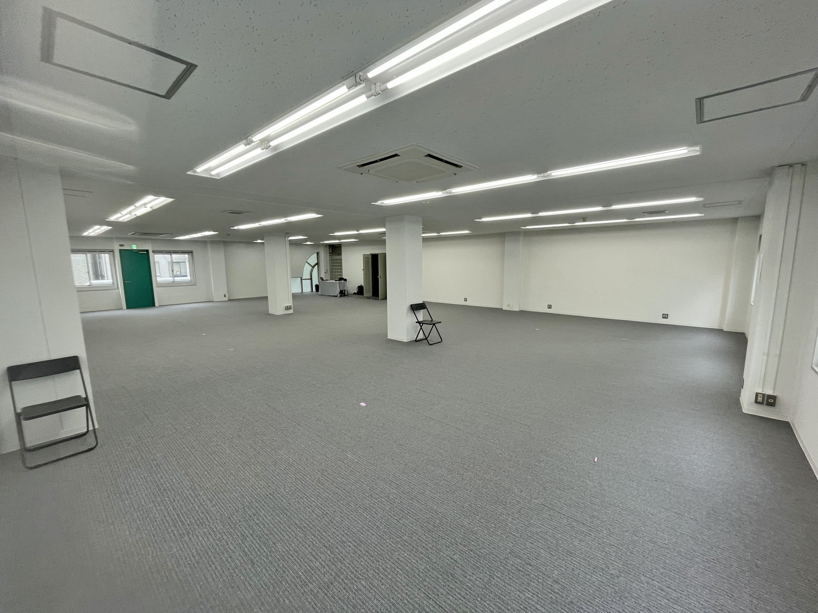 オフィス室内参考画像（2階・約55坪）
