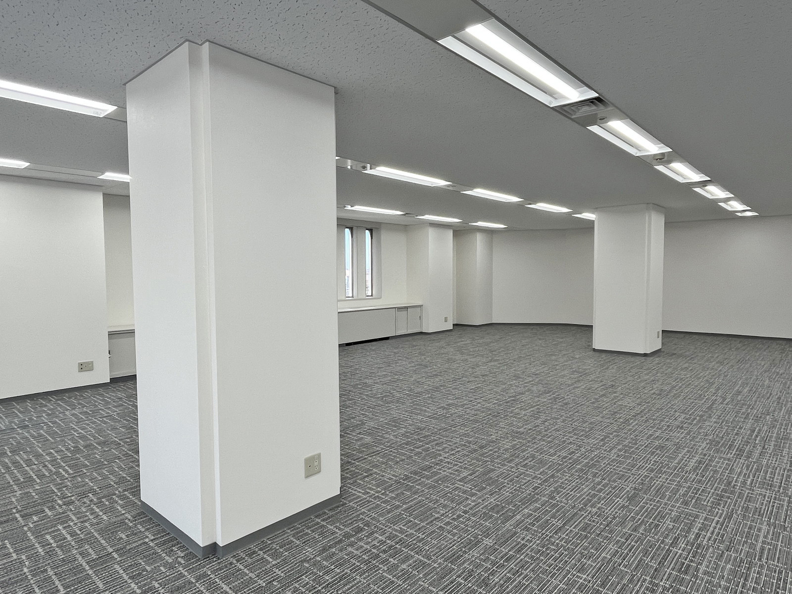 一部柱あり